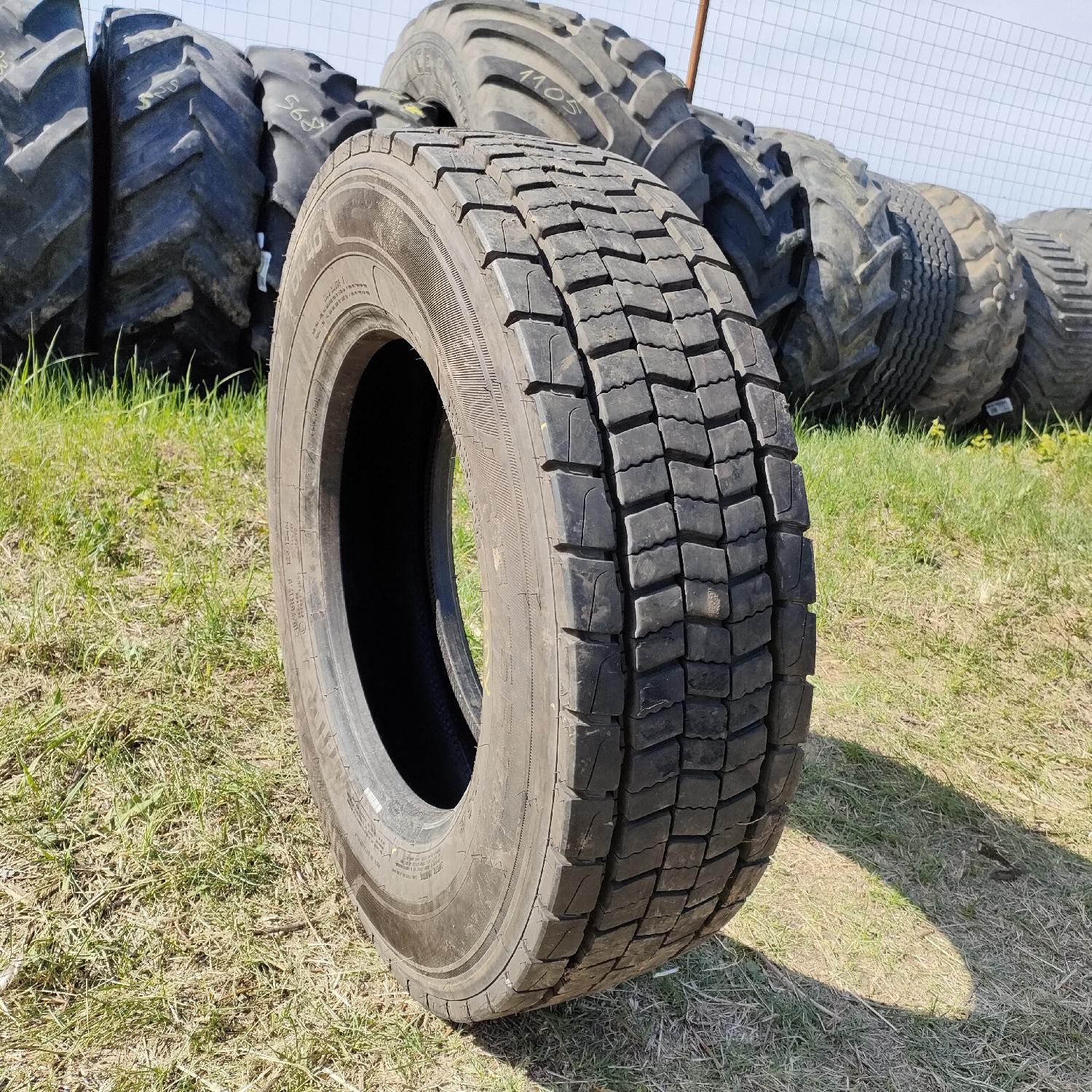  Cauciucuri 215/75R17.5  Uniroyal