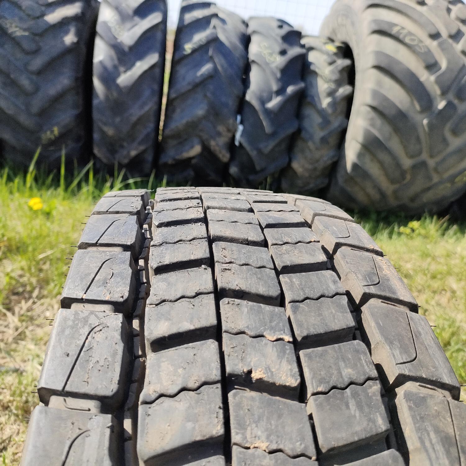  Cauciucuri 215/75R17.5  Uniroyal
