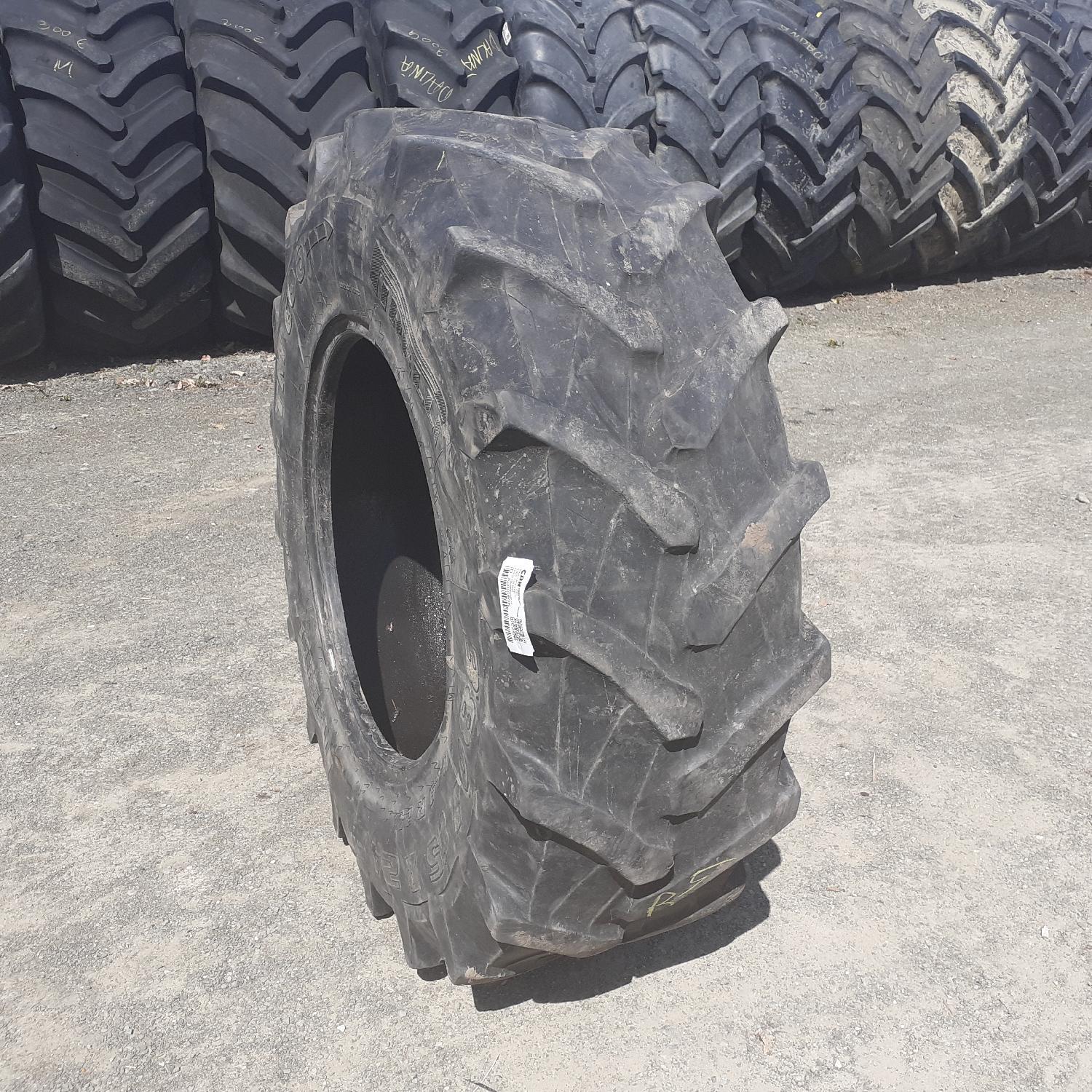  Cauciucuri 14.9R24 Pirelli