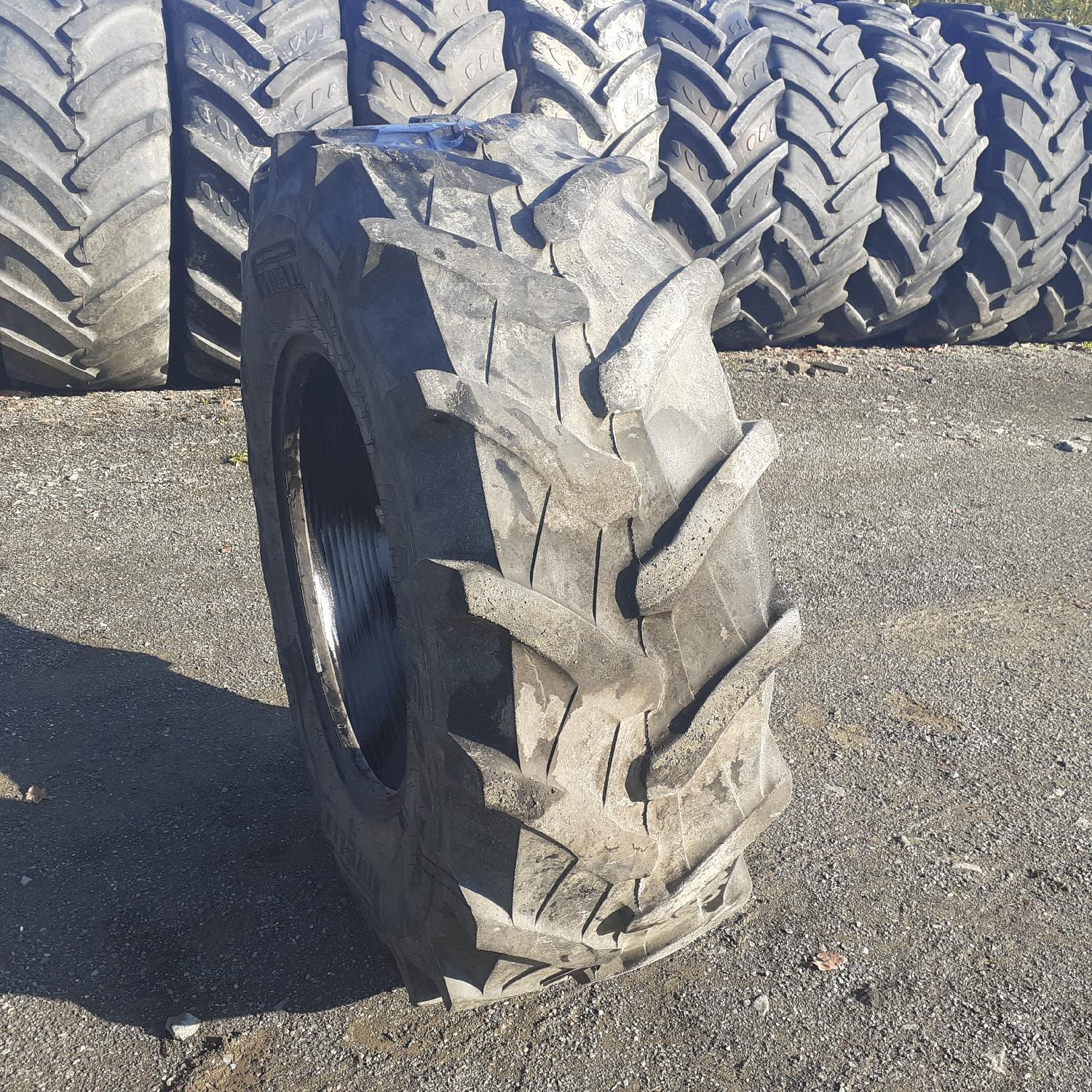  Cauciucuri 380/85R24 Pirelli