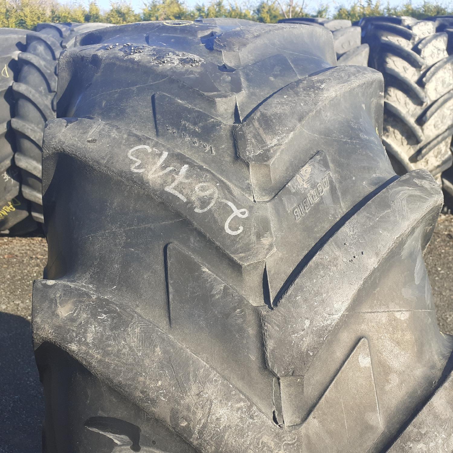  Cauciucuri 16.9R28 Michelin