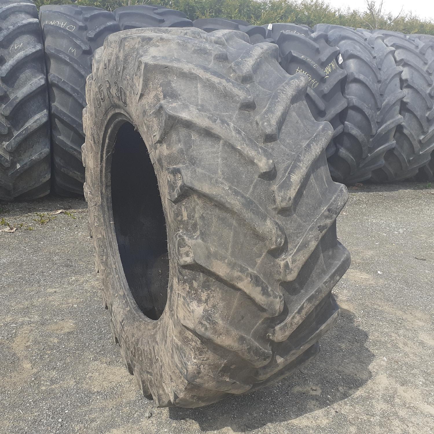  Cauciucuri 540/65R30 Pirelli