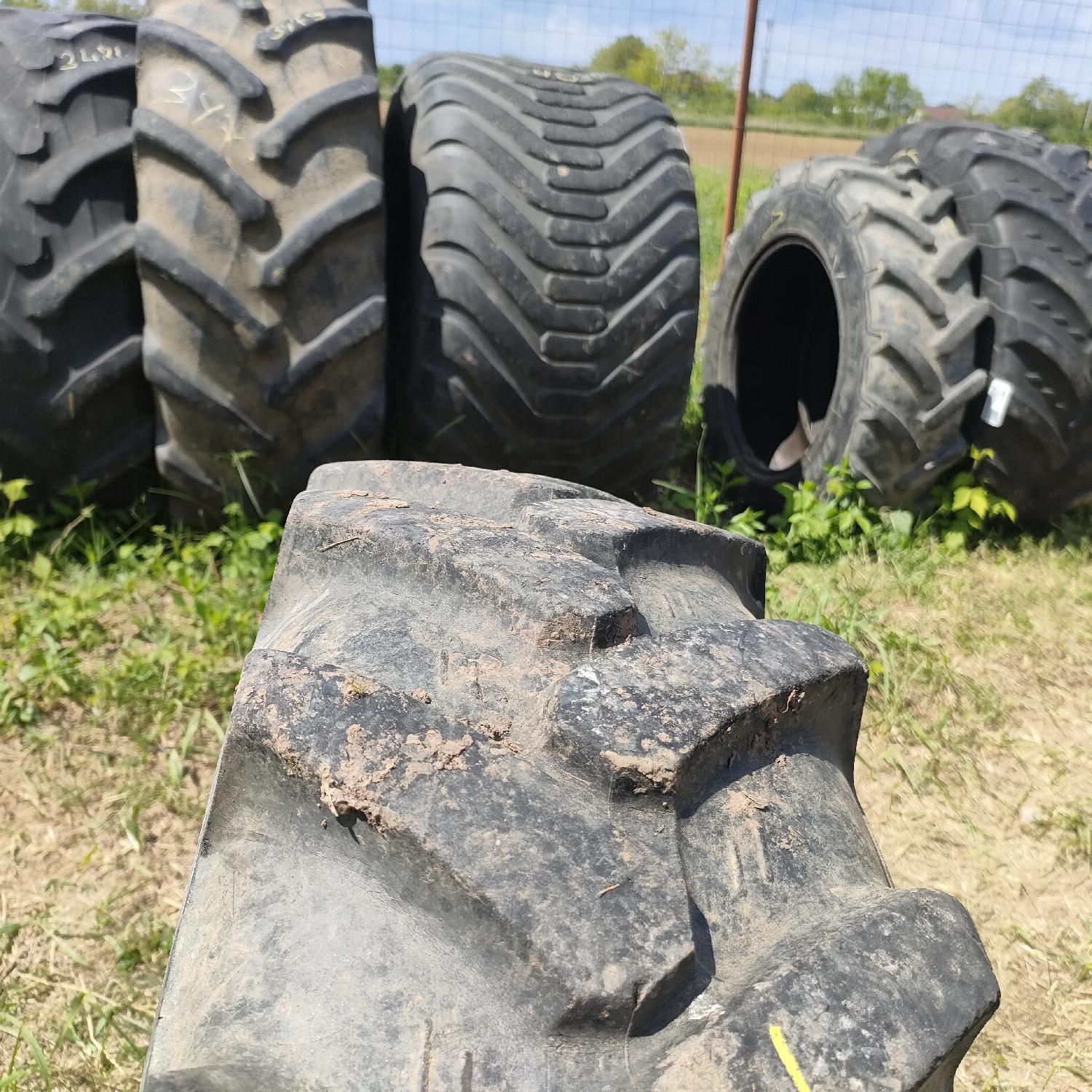  Cauciucuri 10.5-18 (10.5/80R18) Mitas