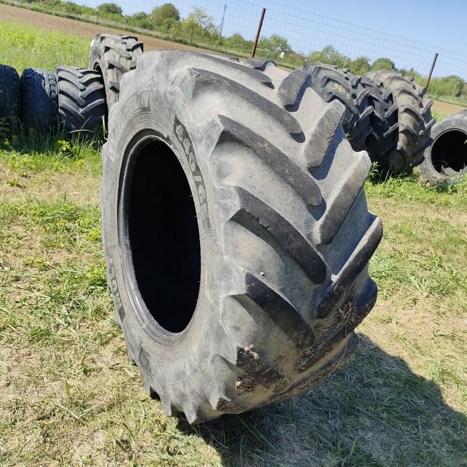  Cauciucuri 440/65R24  Michelin