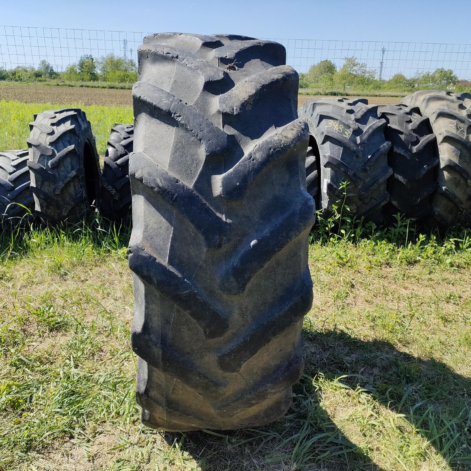  Cauciucuri 480/70R30 Pirelli