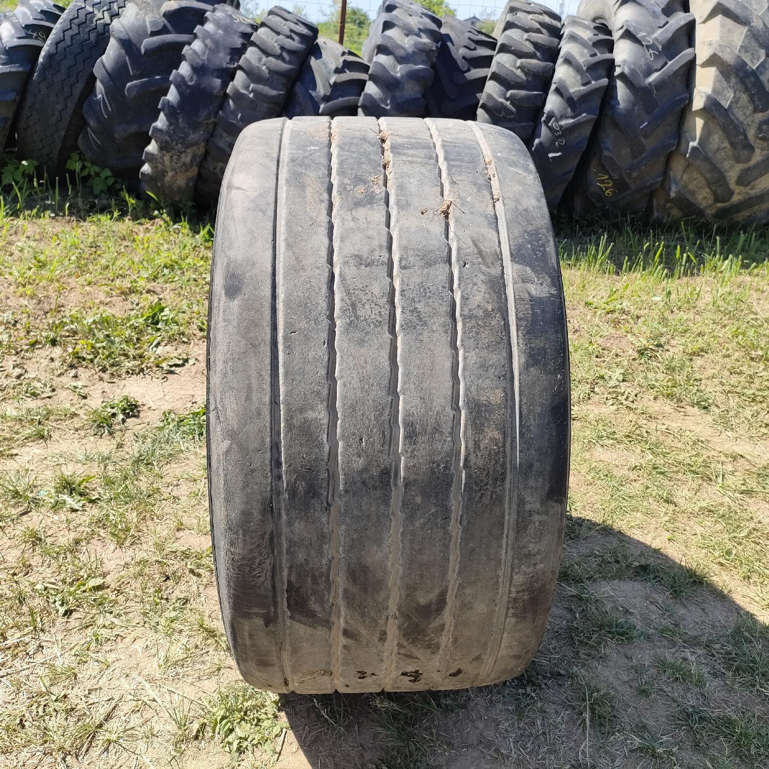  Cauciucuri 445/45R19.5 Barum