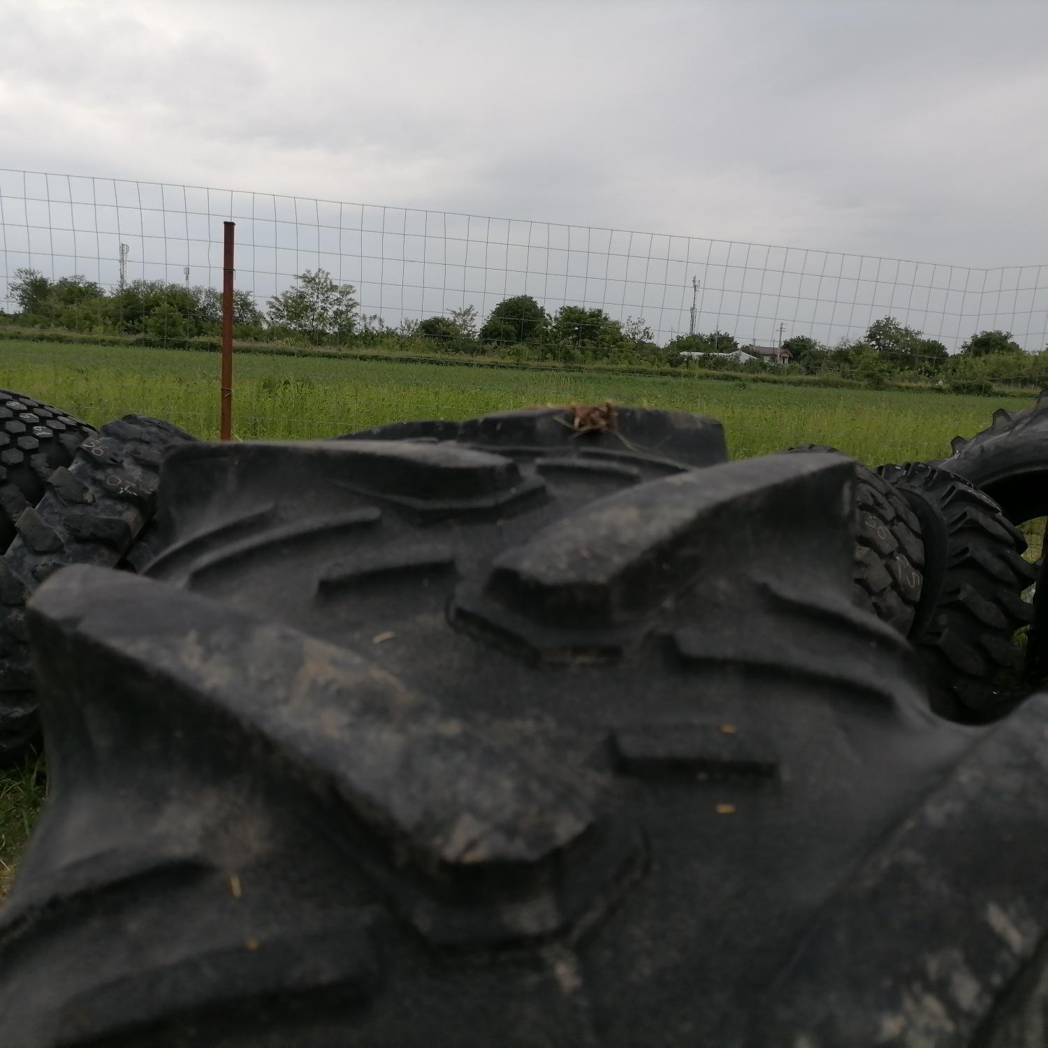  Cauciucuri 14.9R28 (380/85R28) Semperit