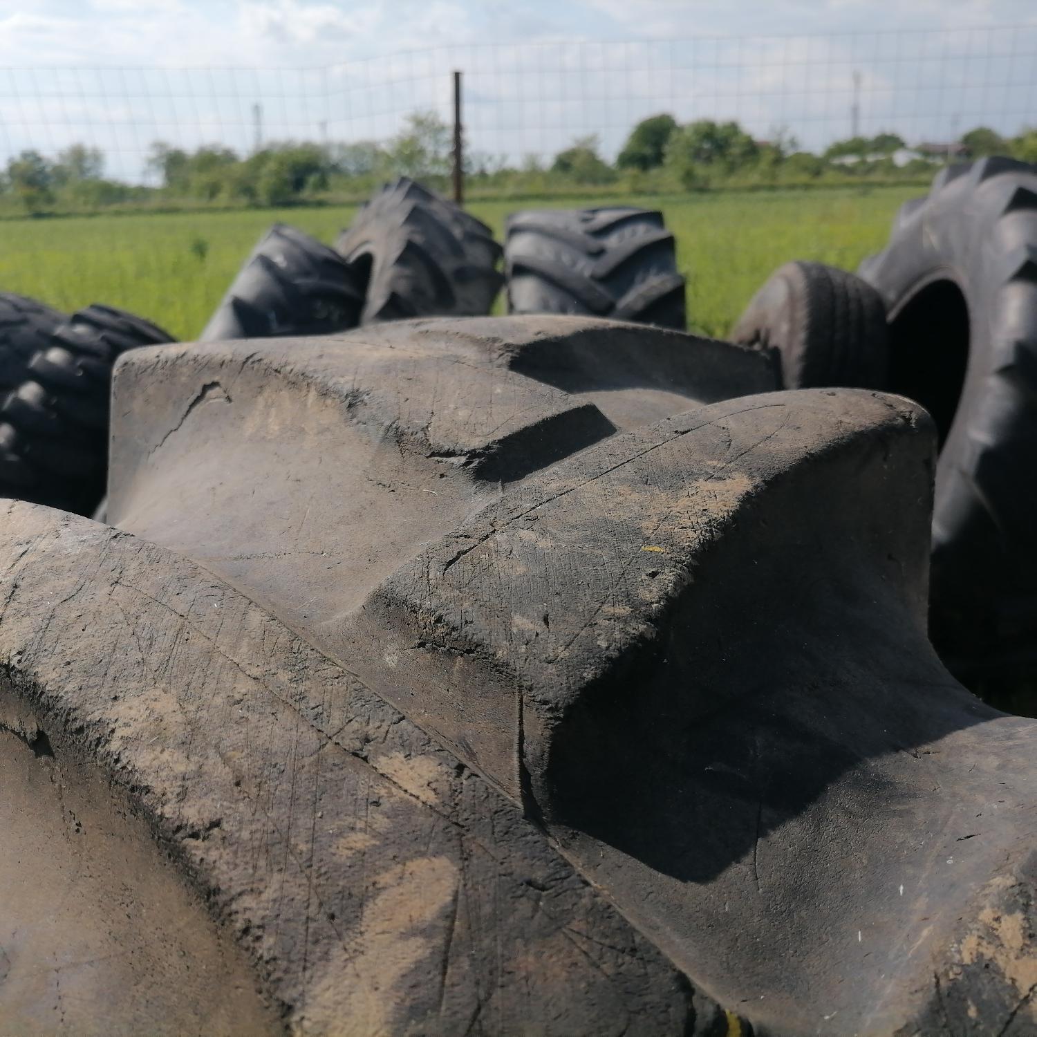  Cauciucuri 14.9-28 (380/85R28) Veith