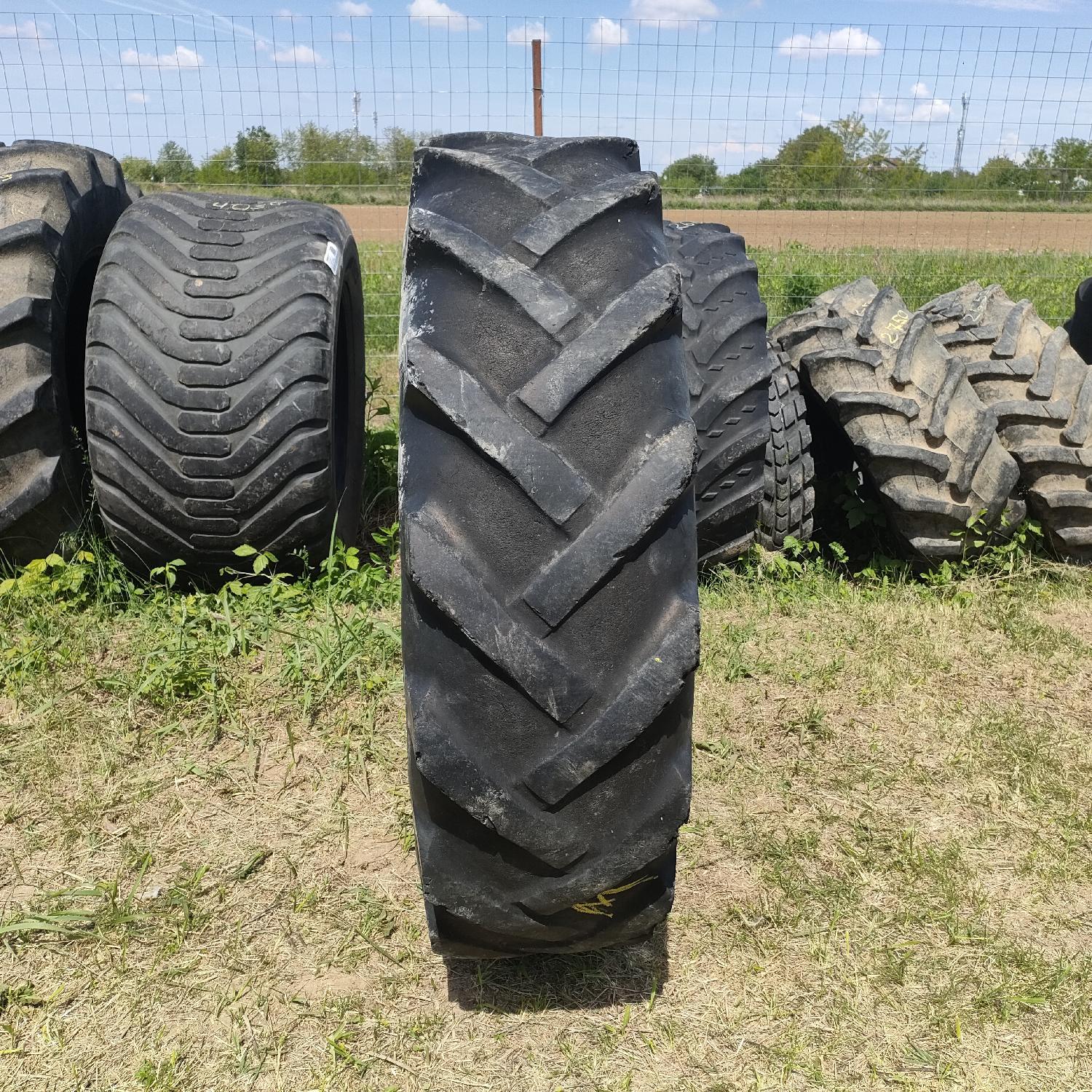  Cauciucuri 12.4-28 (320/85R28) Semperit