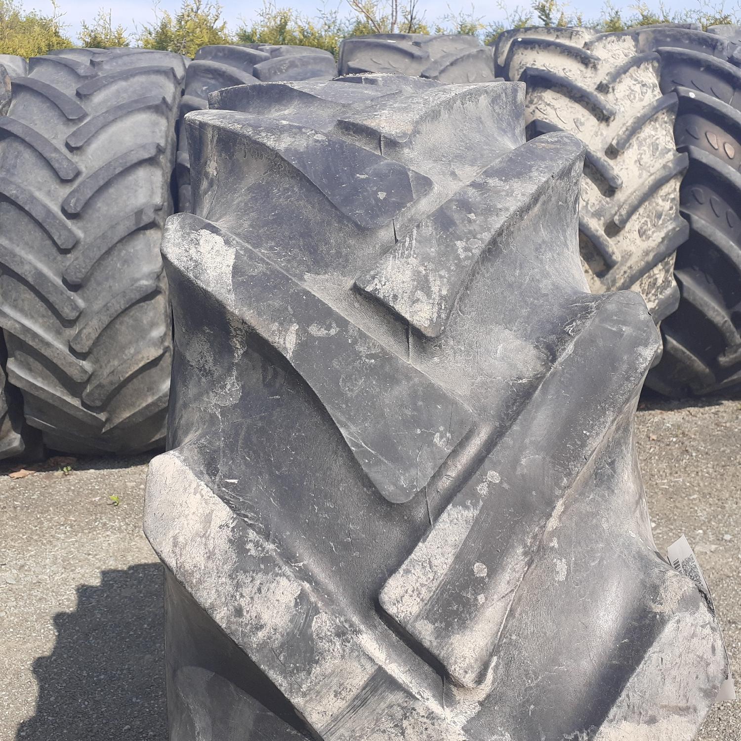  Cauciucuri 14.9-28 (380/85R28) Continental
