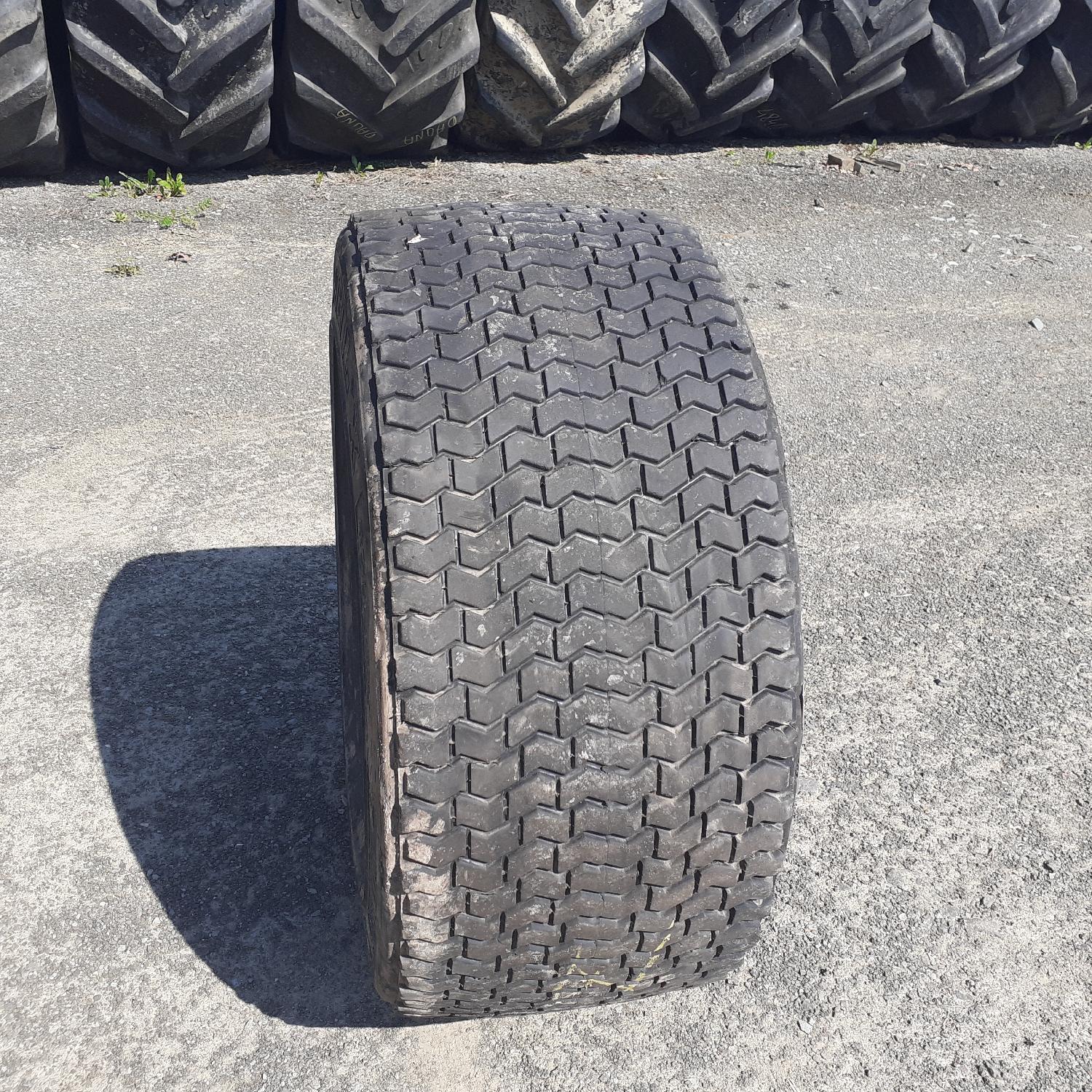  Cauciucuri 355/65R15 Michelin