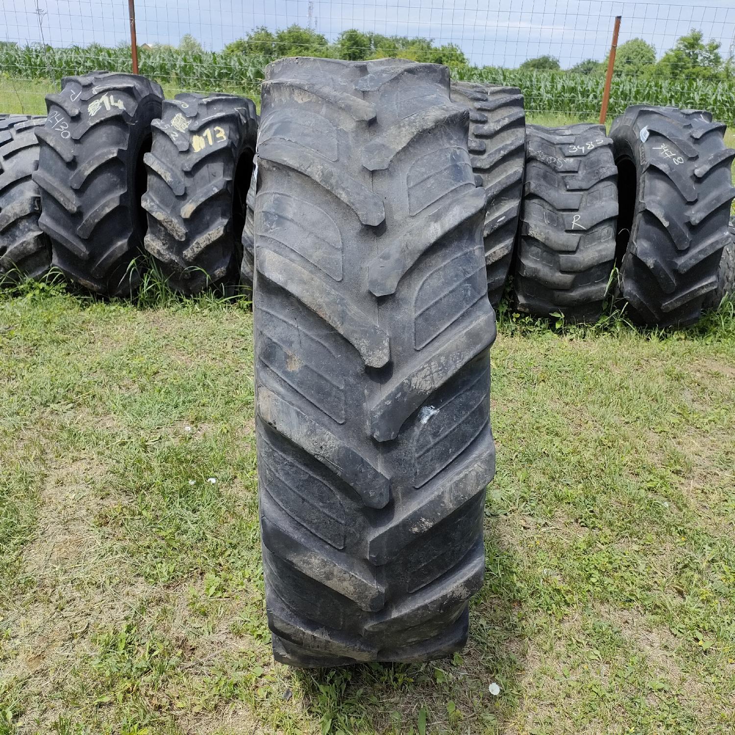  Cauciucuri 14.9R28 (380/85R28) Taurus