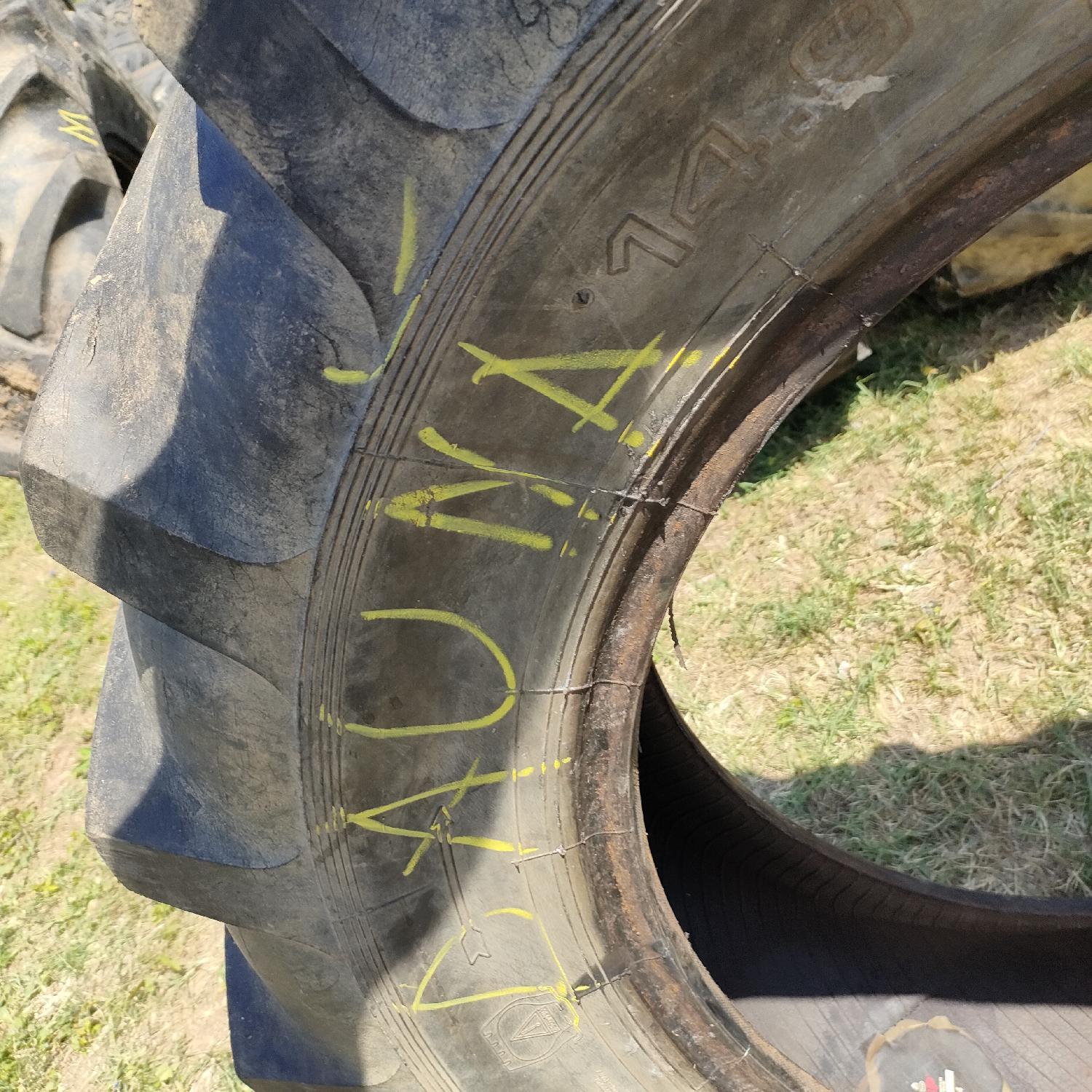  Cauciucuri 14.9 28 (380/85R28) 