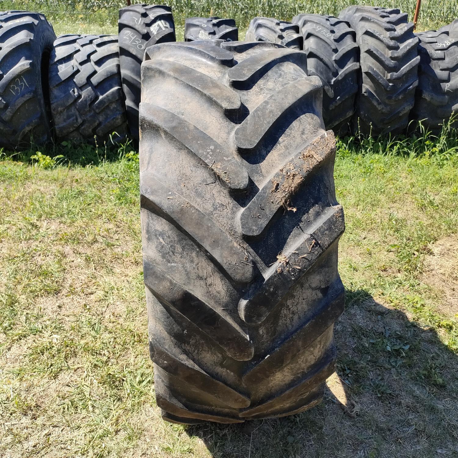  Cauciucuri 440/65R24  Michelin
