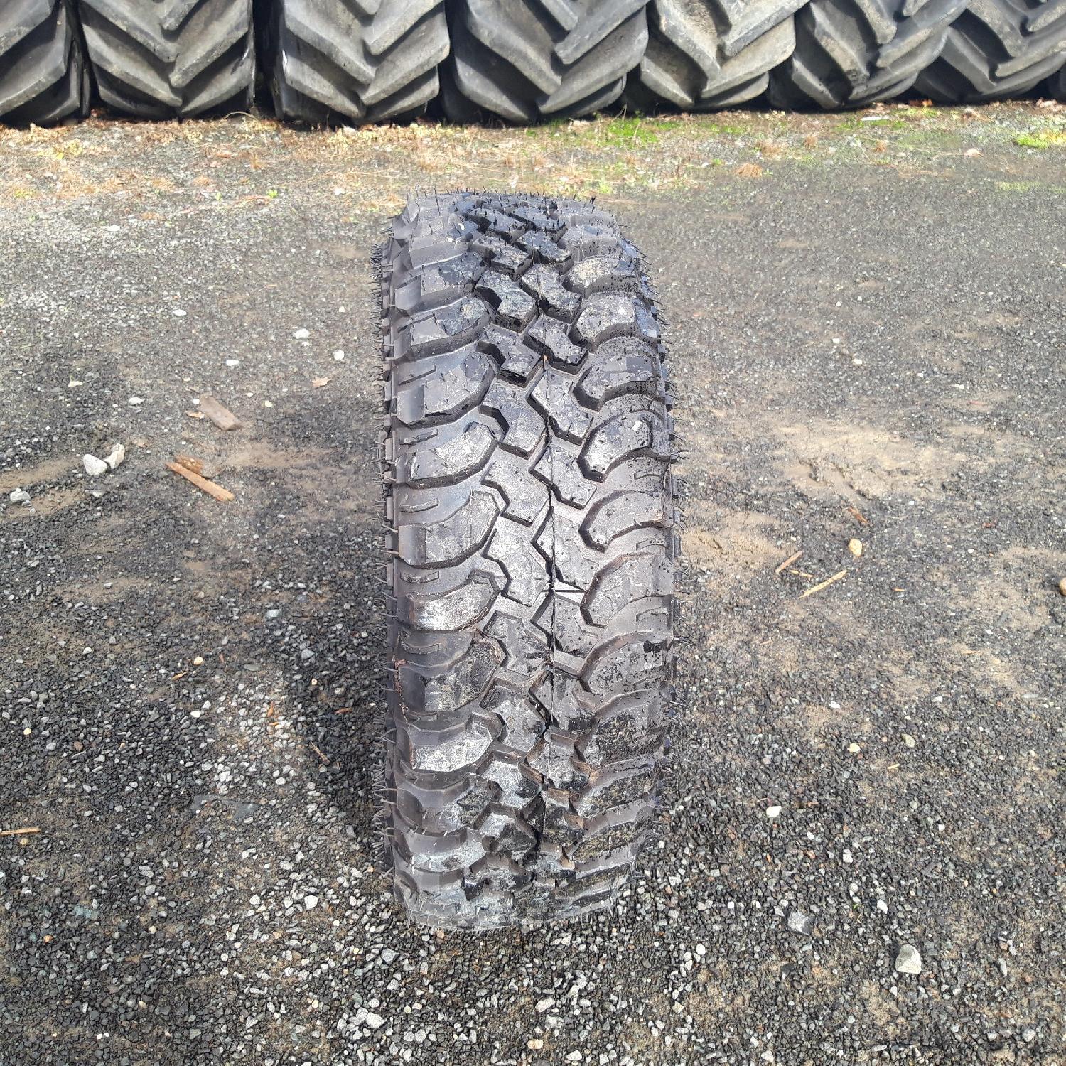  Cauciucuri 215/65R16 Nortec