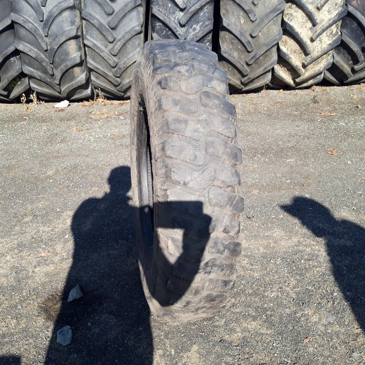  Cauciucuri 10R22.5 Uniroyal