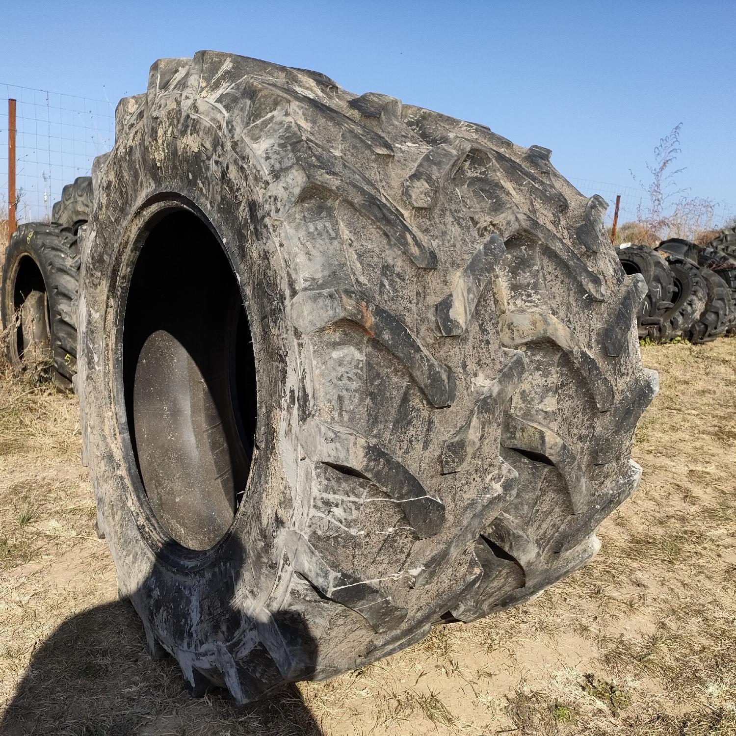  Cauciucuri 14.9R28 (380/85R28) Pirelli