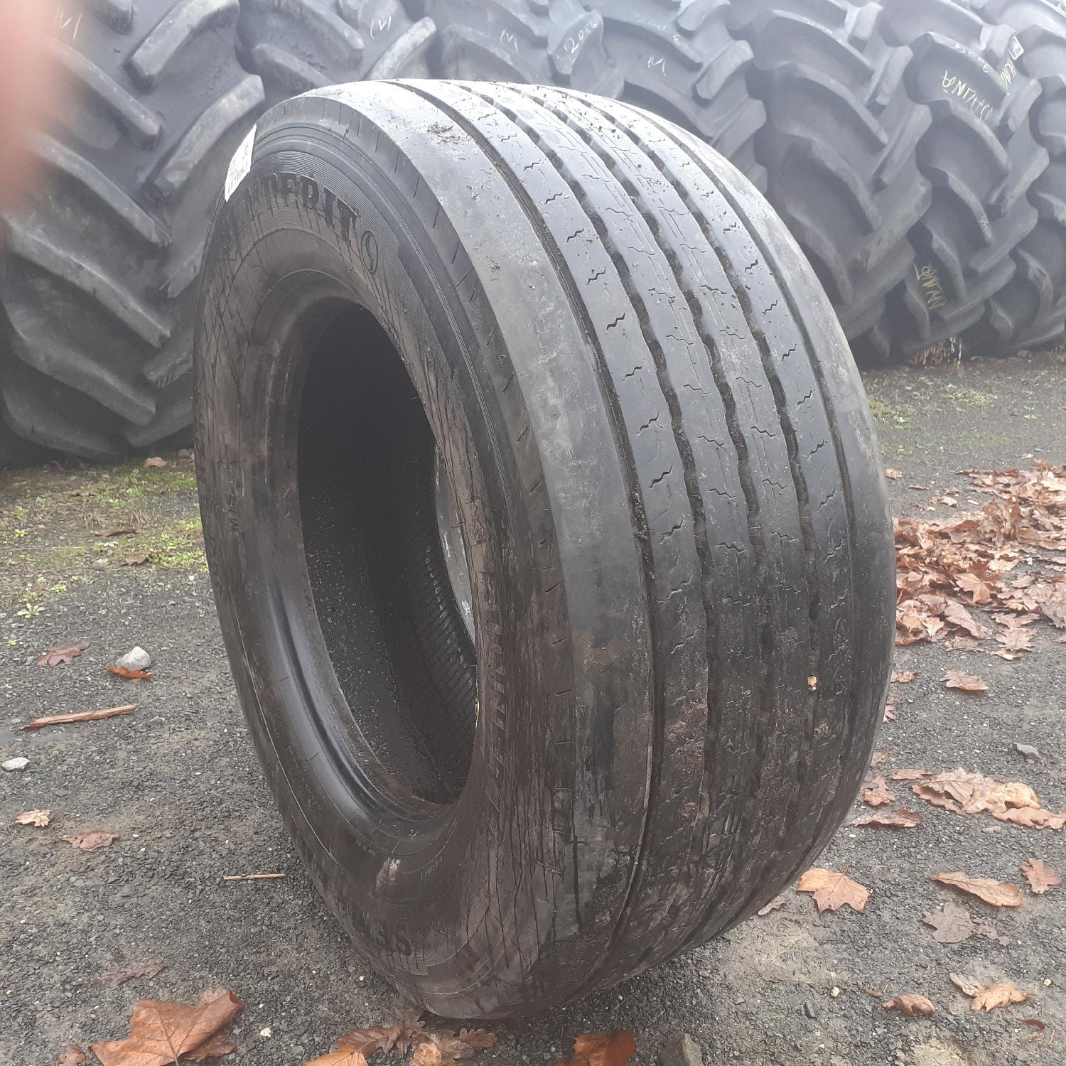  Cauciucuri 385/55R22.5 Semperit