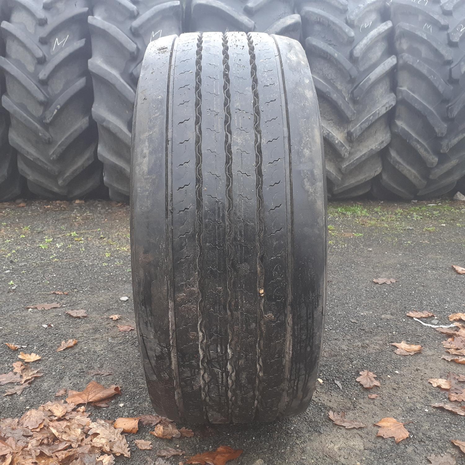  Cauciucuri 385/55R22.5 Semperit