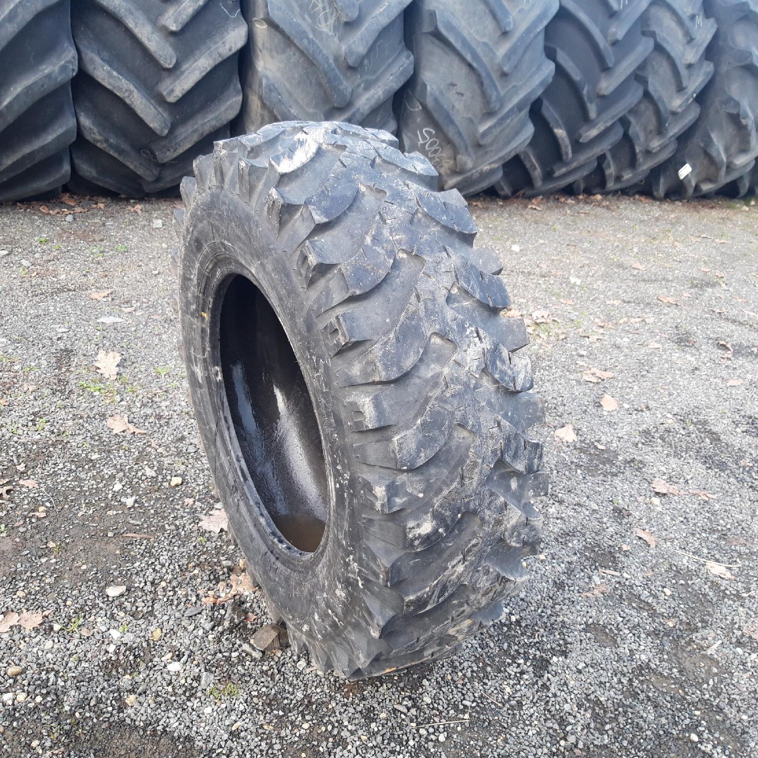  Cauciucuri 10.5-18 (10.5/80R18) Pirelli