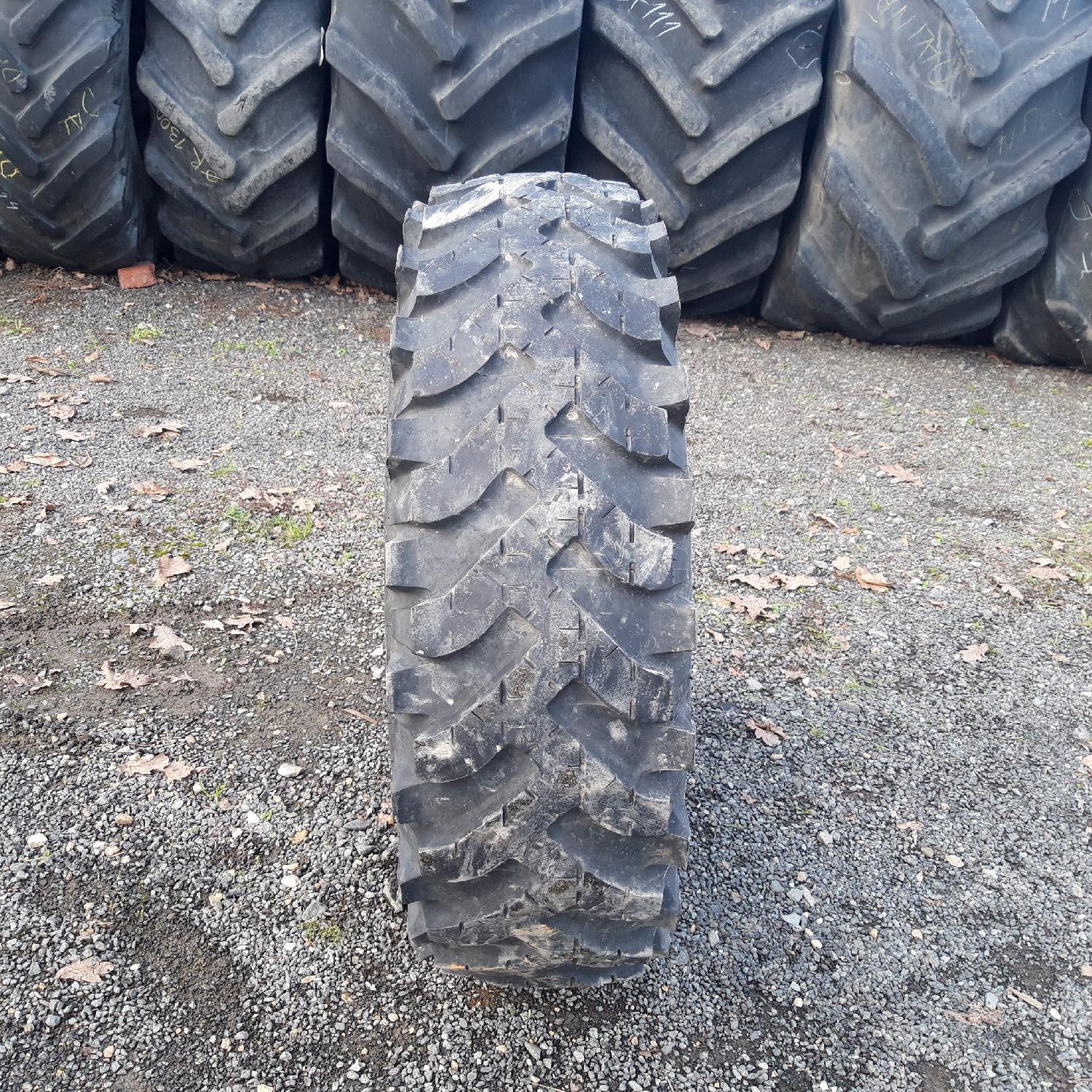  Cauciucuri 10.5-18 (10.5/80R18) Pirelli