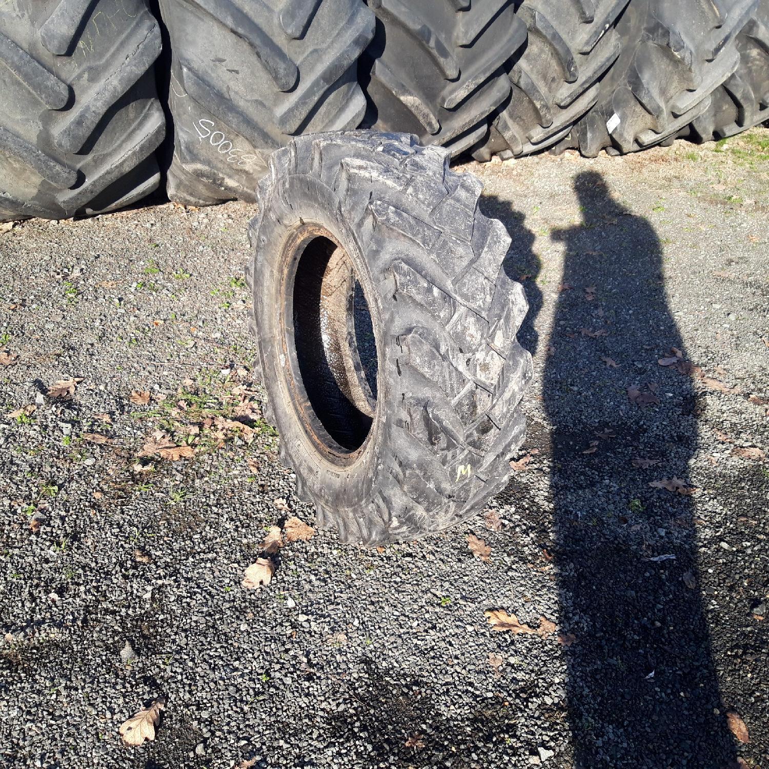  Cauciucuri 10.5-18 (10.5/80R18) Everest