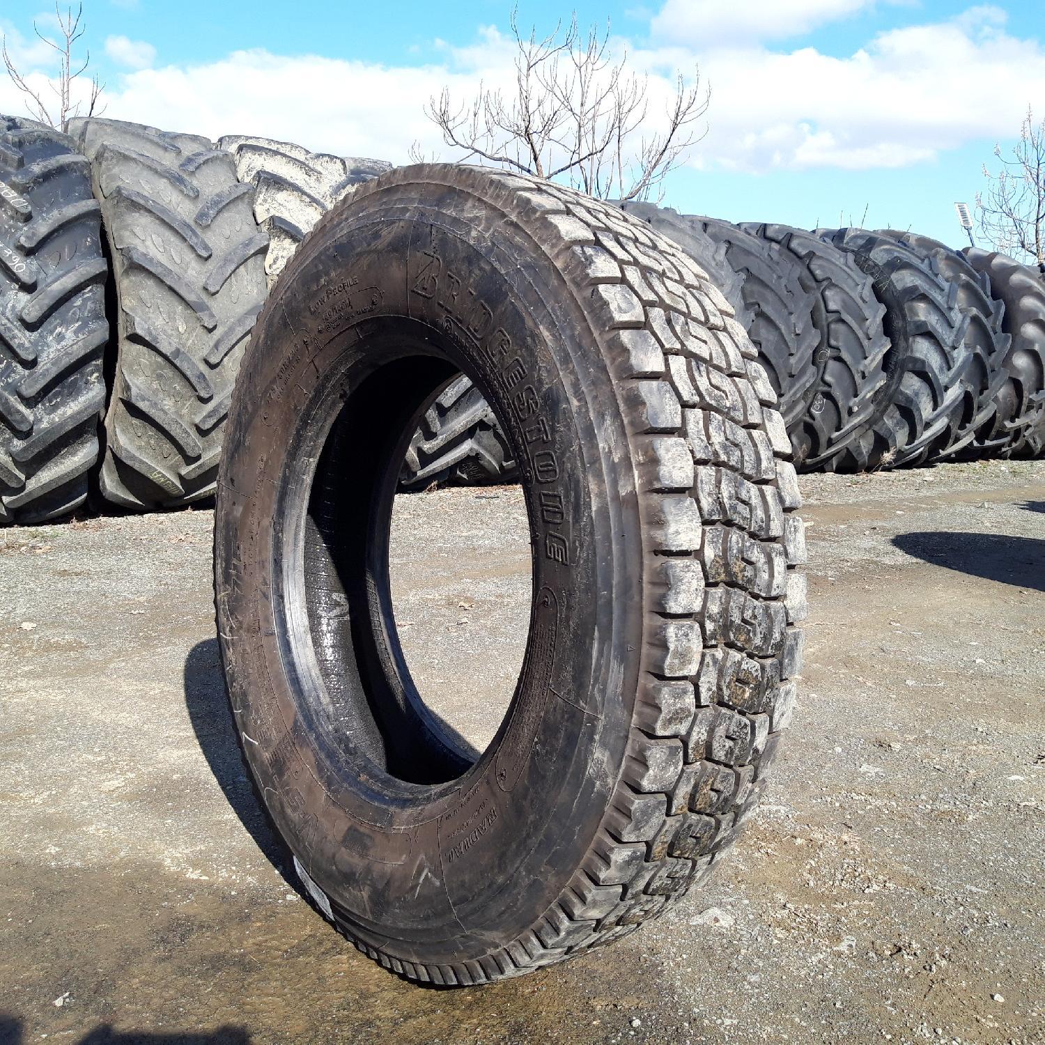  Cauciucuri 275/80R22.5 Bridgestone