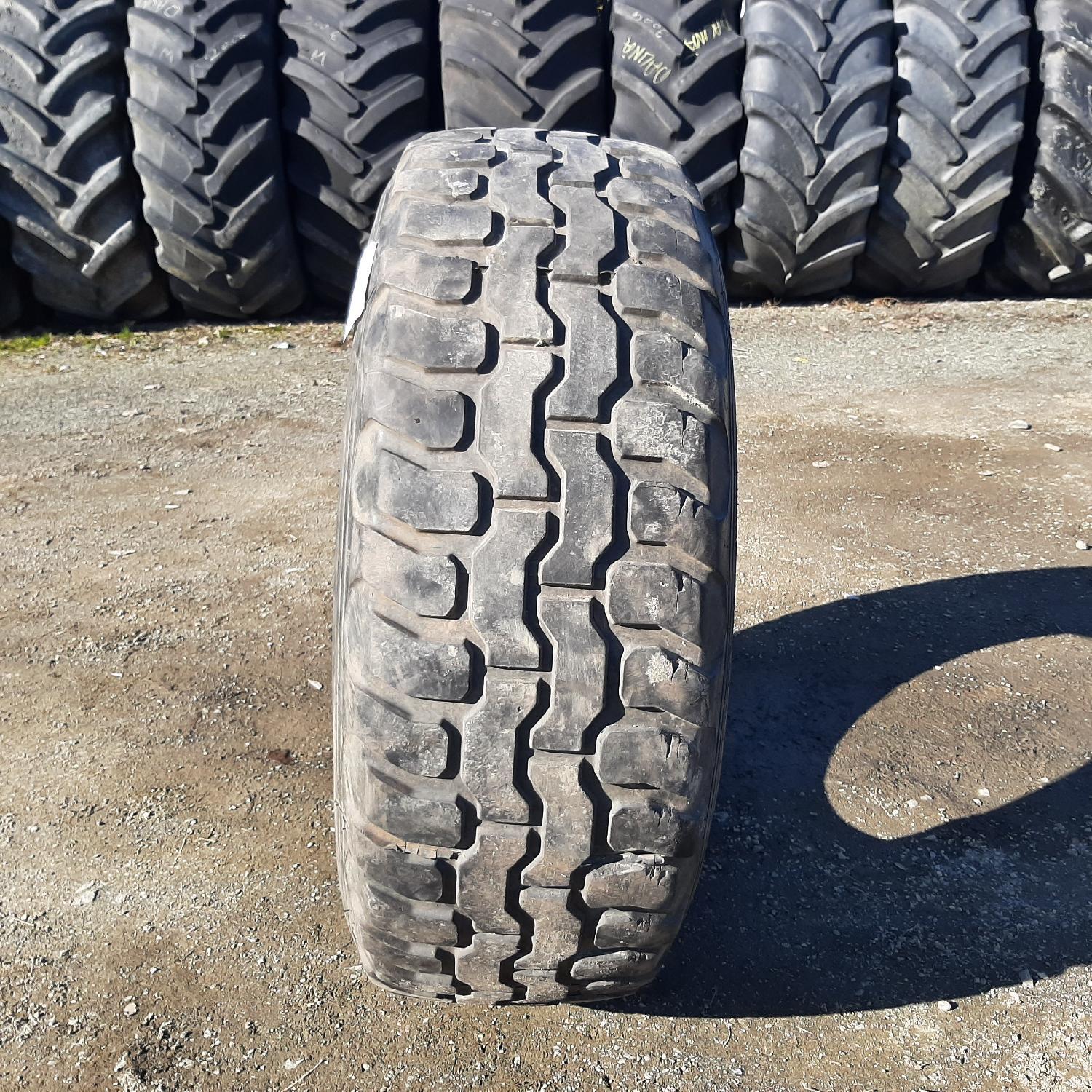  Cauciucuri 15R22.5 Universal