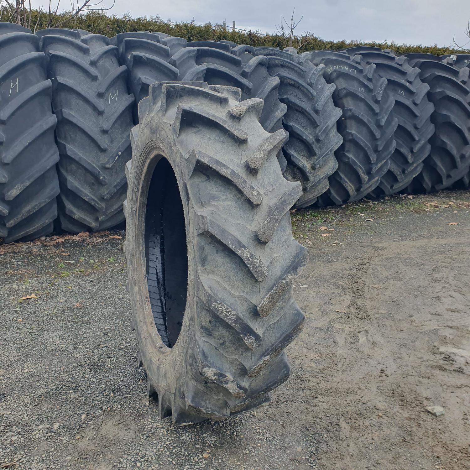  Cauciucuri 12.4R28 (320/85R28) Semperit