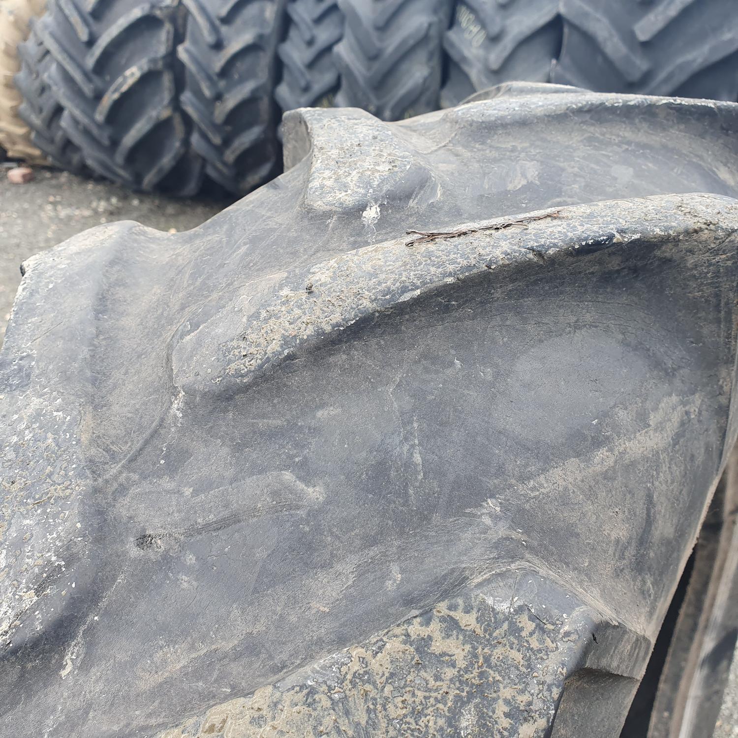 Cauciucuri 12.4-28 (320/85R28) Semperit