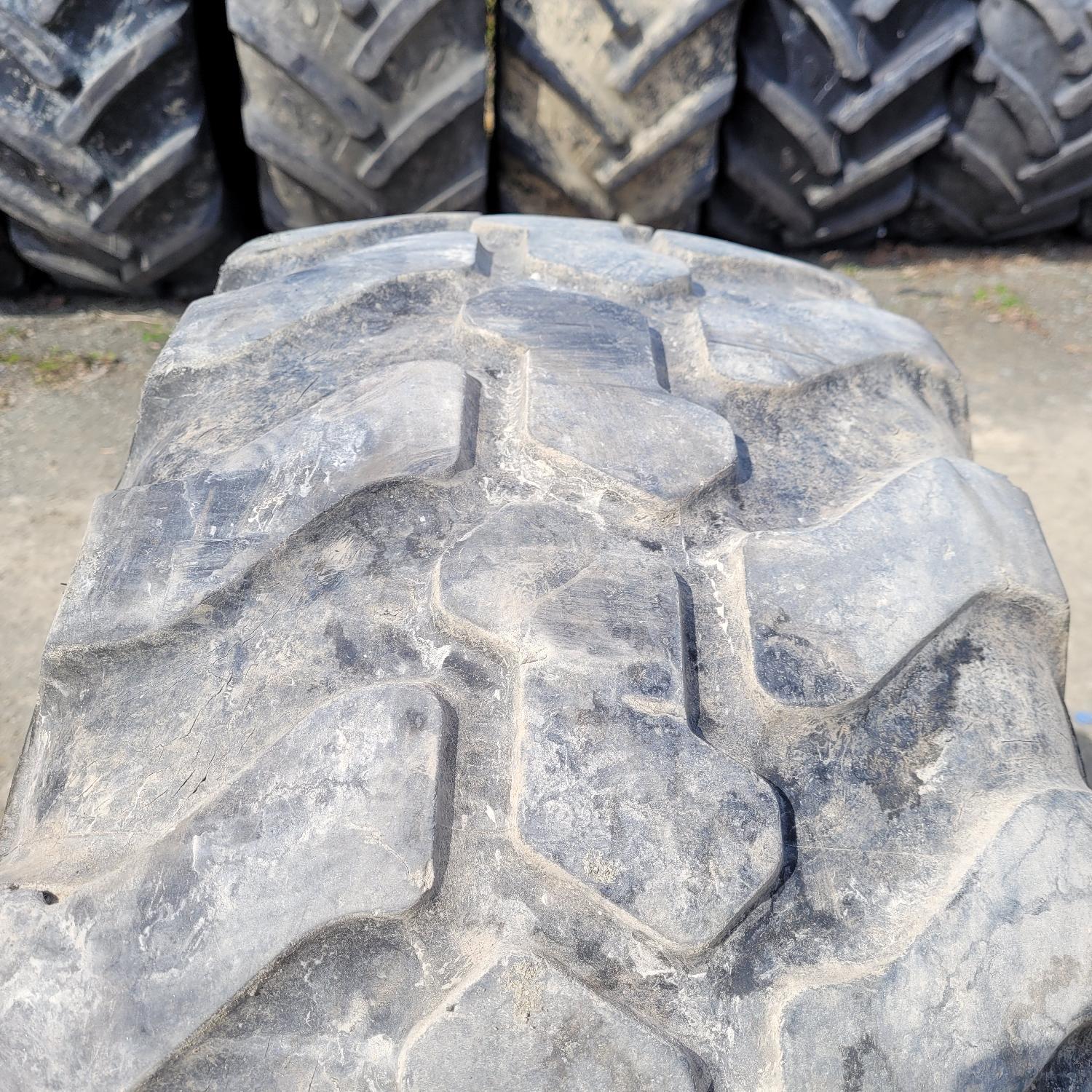  Cauciucuri 405/70R18 Mitas