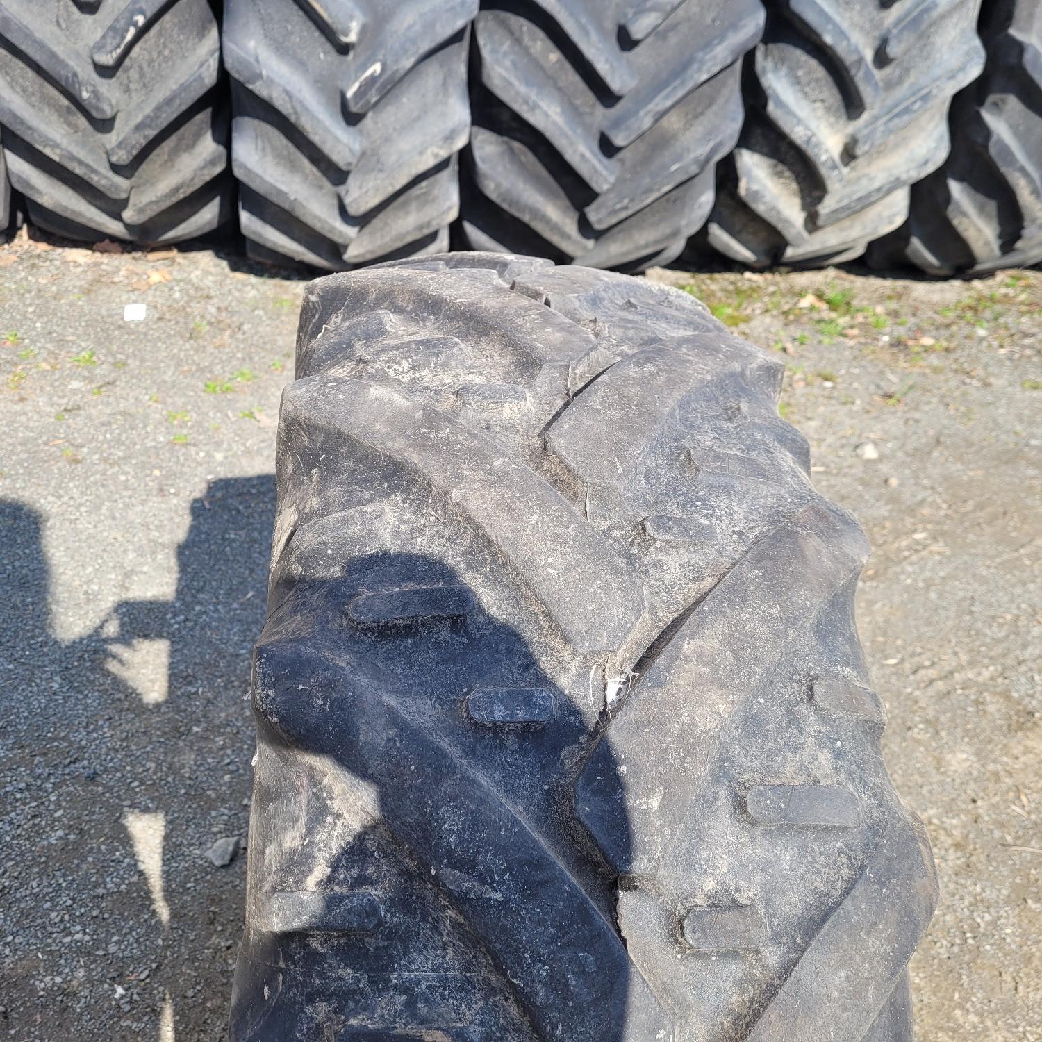  Cauciucuri 340/75R20 Kleber