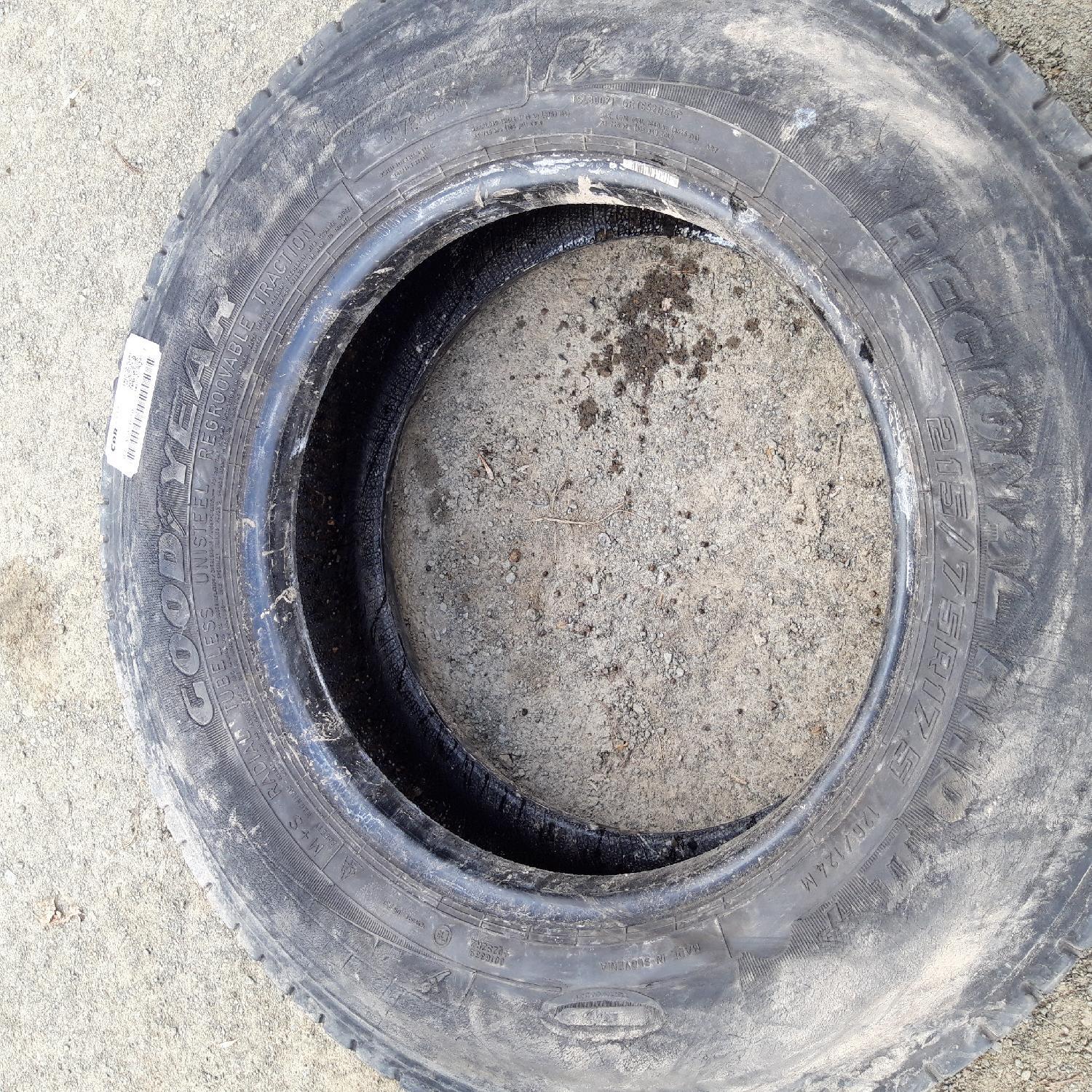  Cauciucuri 215/75R17.5  Goodyear