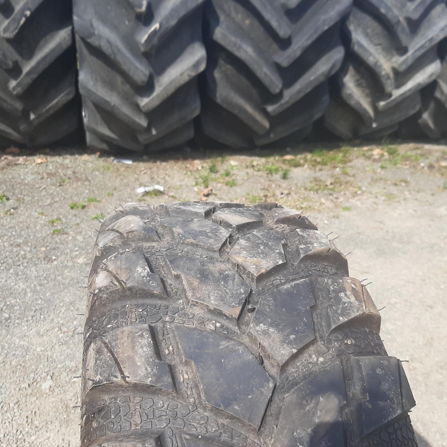  Cauciucuri 26X9.00R14 Duro