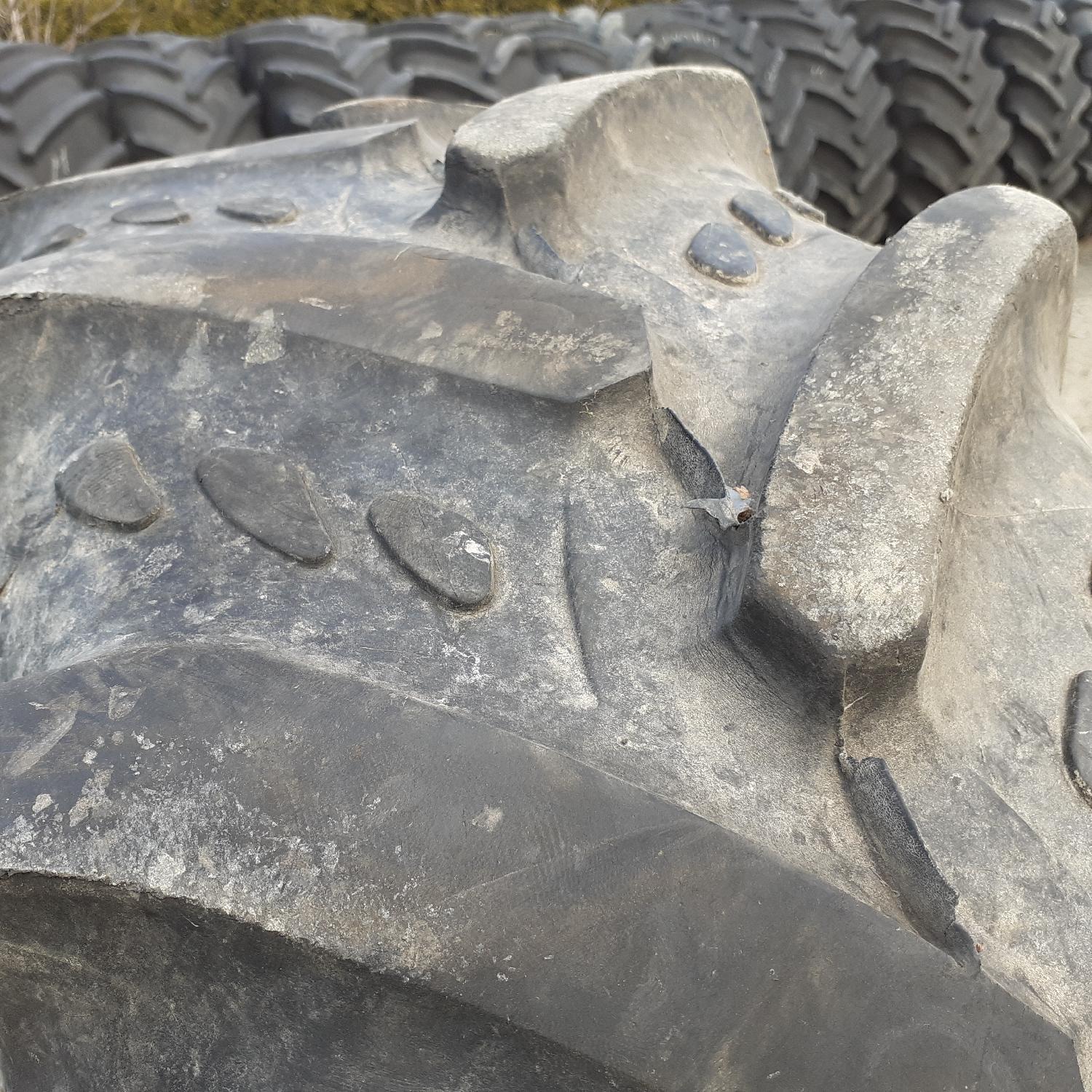  Cauciucuri 340/85R24 Kleber