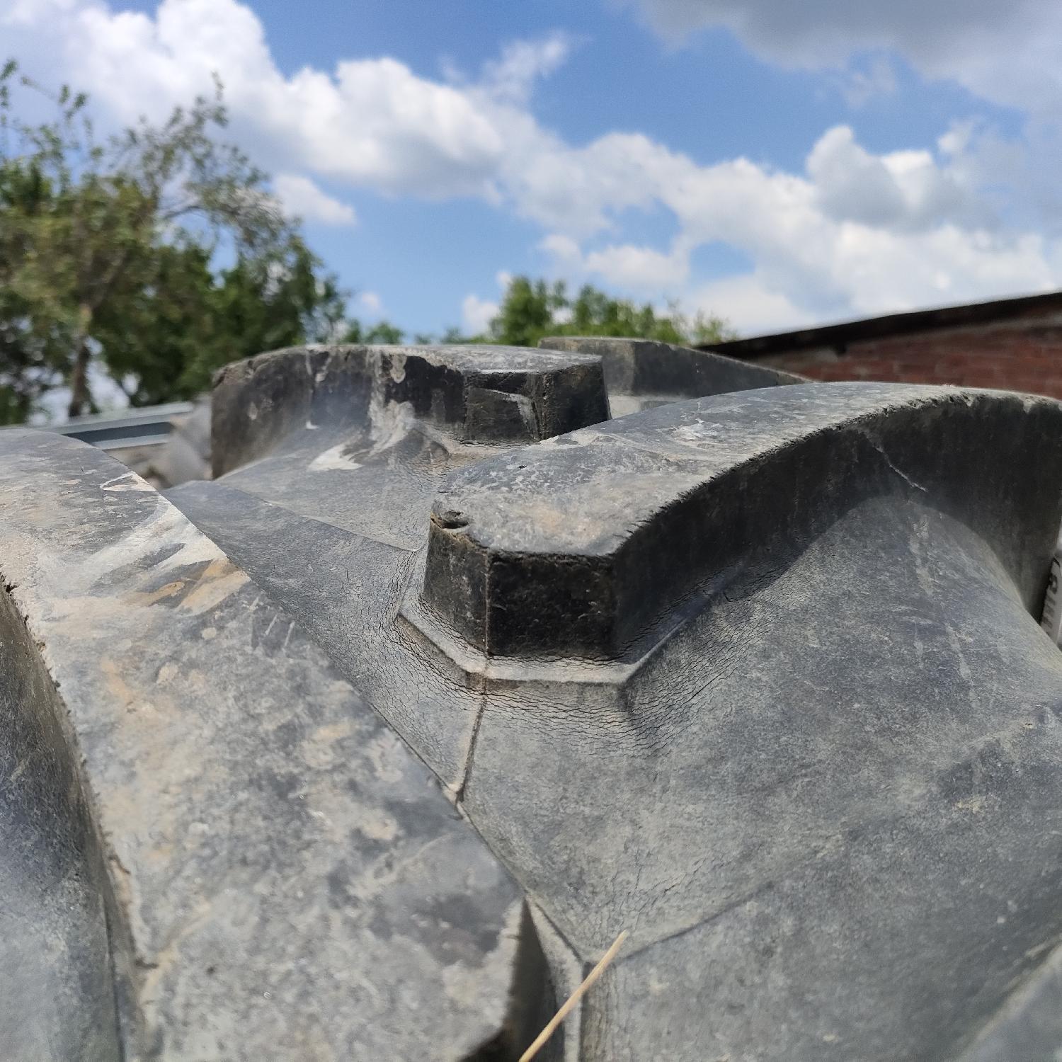  Cauciucuri 14.9R28 (380/85R28) Vredestein