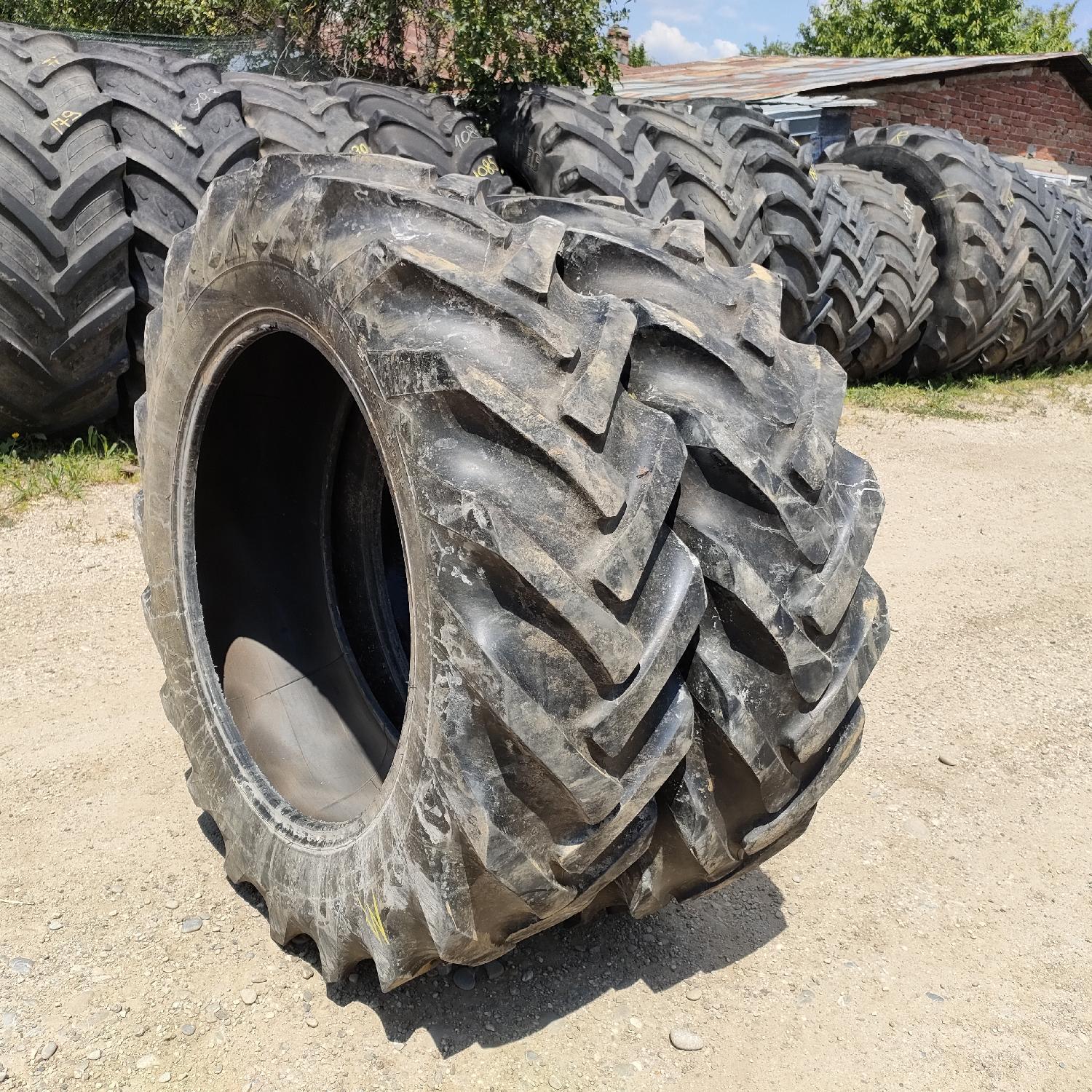  Cauciucuri 12.4-28 (320/85R28) Goodyear