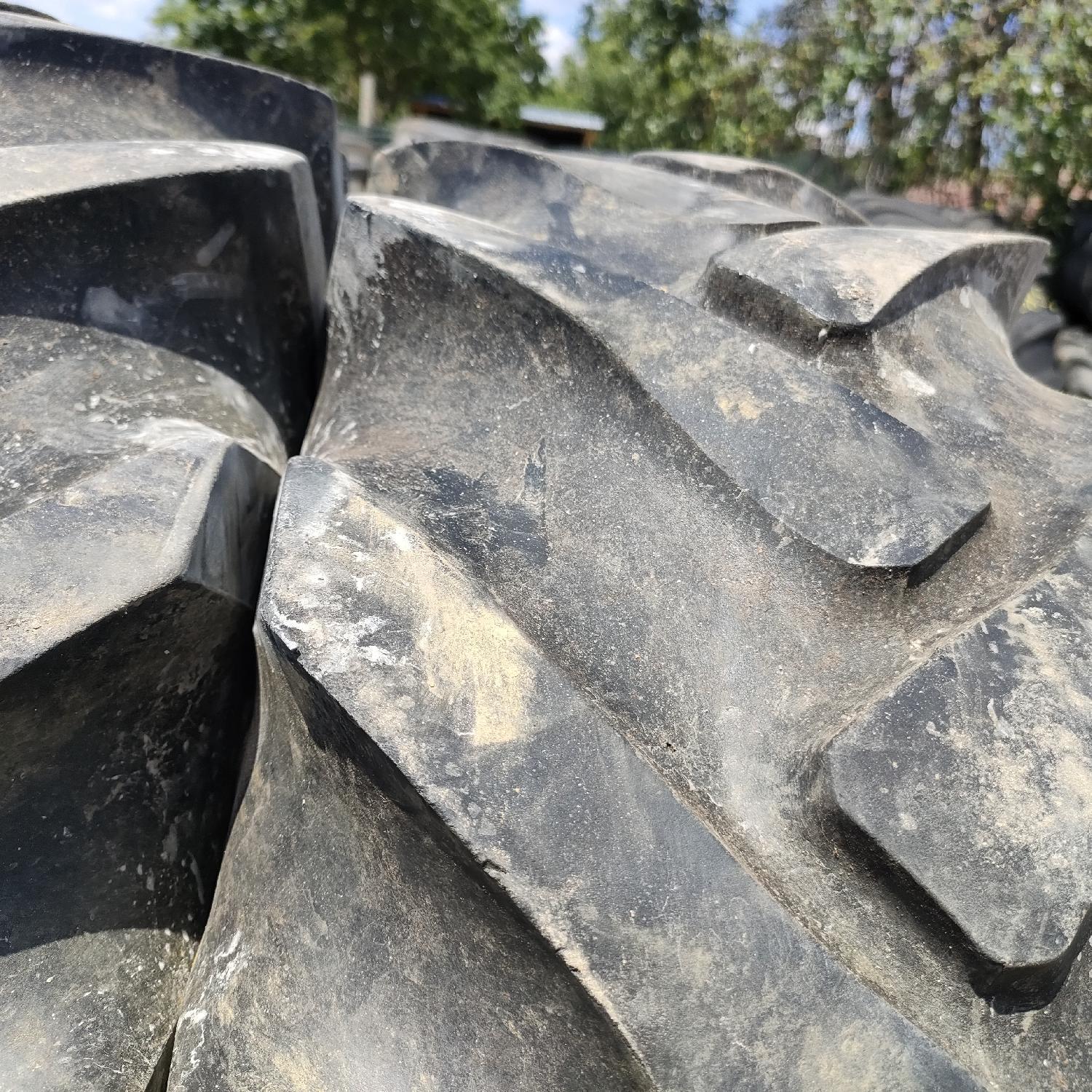  Cauciucuri 12.4-28 (320/85R28) Goodyear