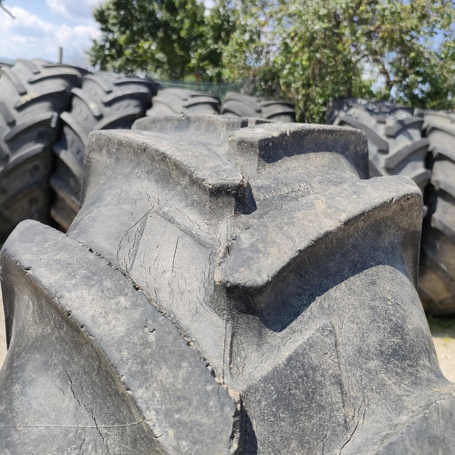  Cauciucuri 12.4R28 (320/85R28) Michelin