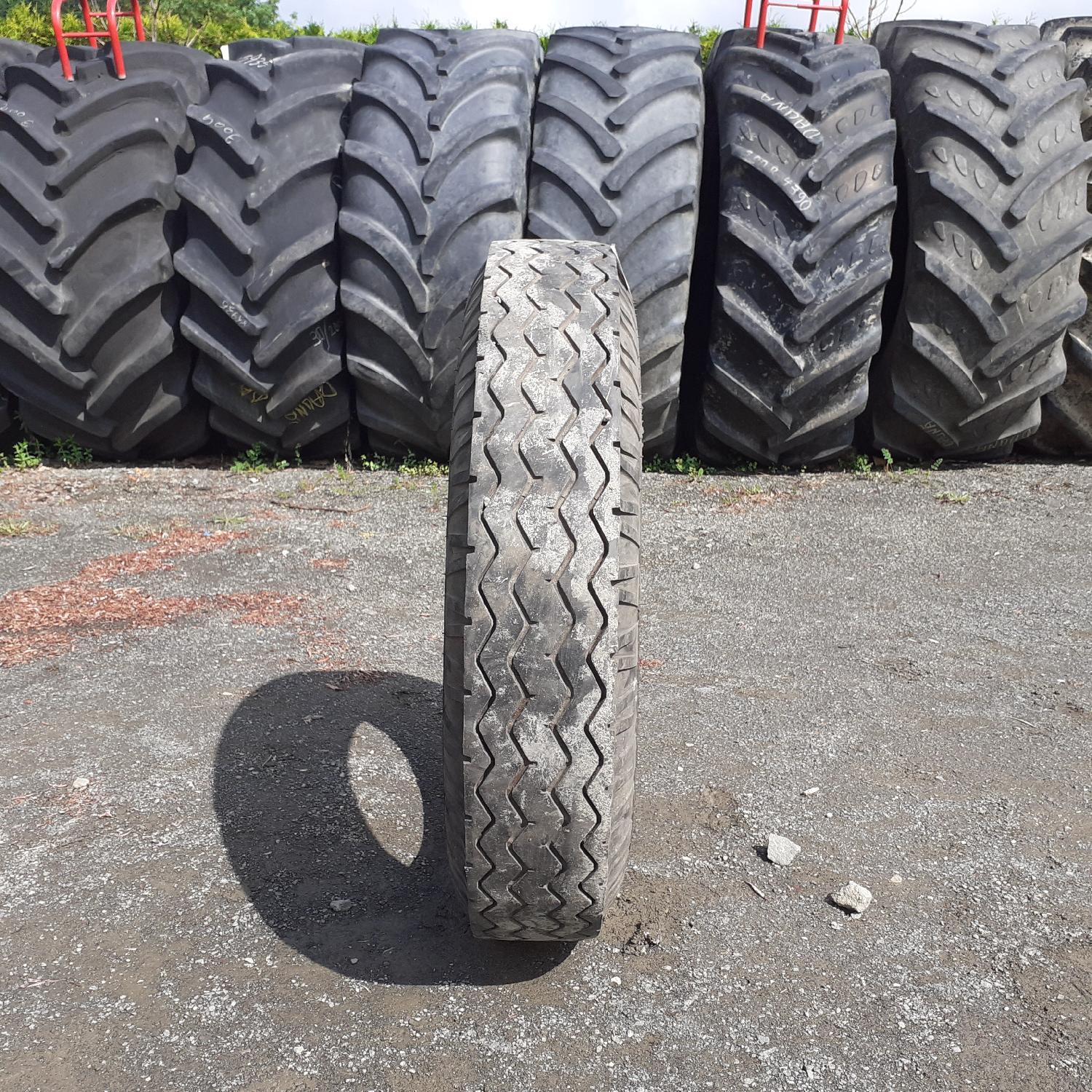  Cauciucuri 7.50-20  Pneumat