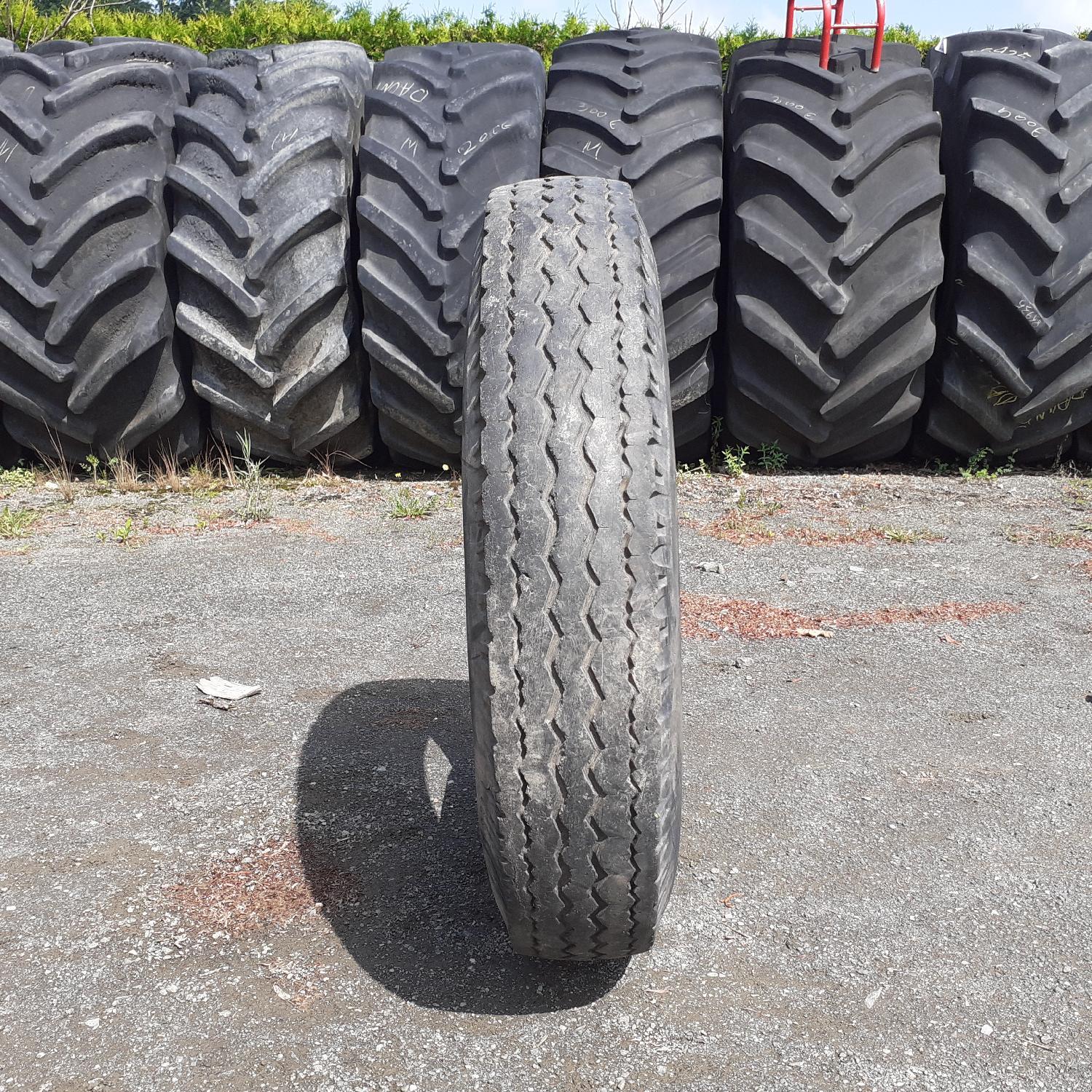  Cauciucuri 7.50-20  Dunlop