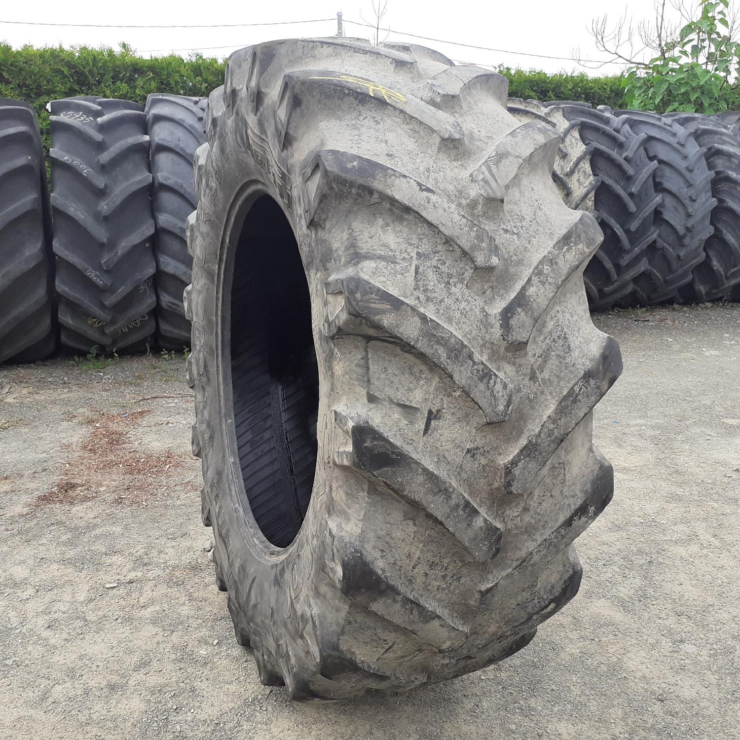  Cauciucuri 580/70R38 Pirelli