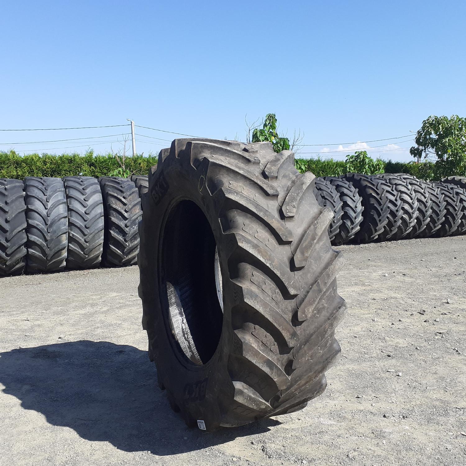  Cauciucuri 650/65R42 Bkt