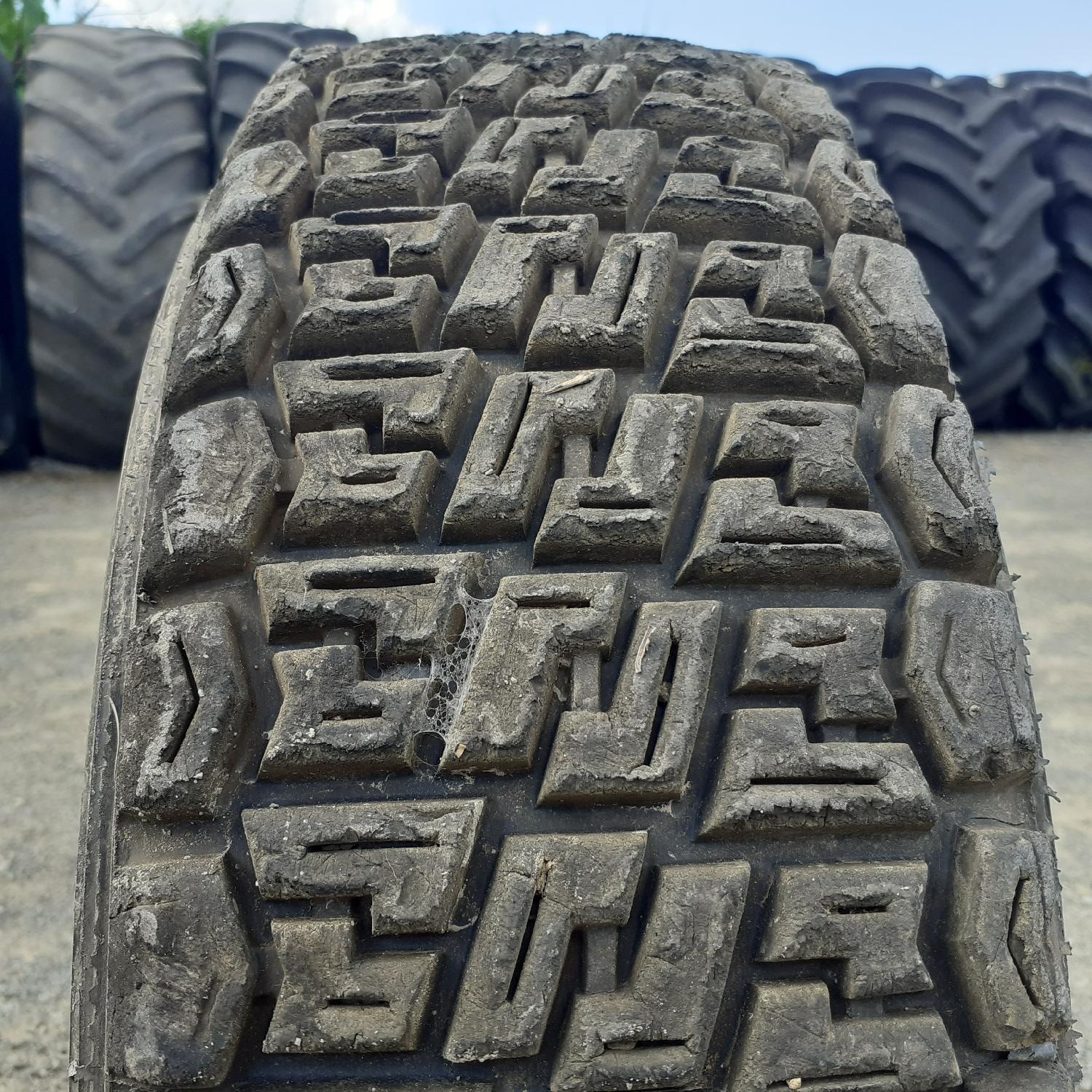  Cauciucuri 165/70R13 Universal