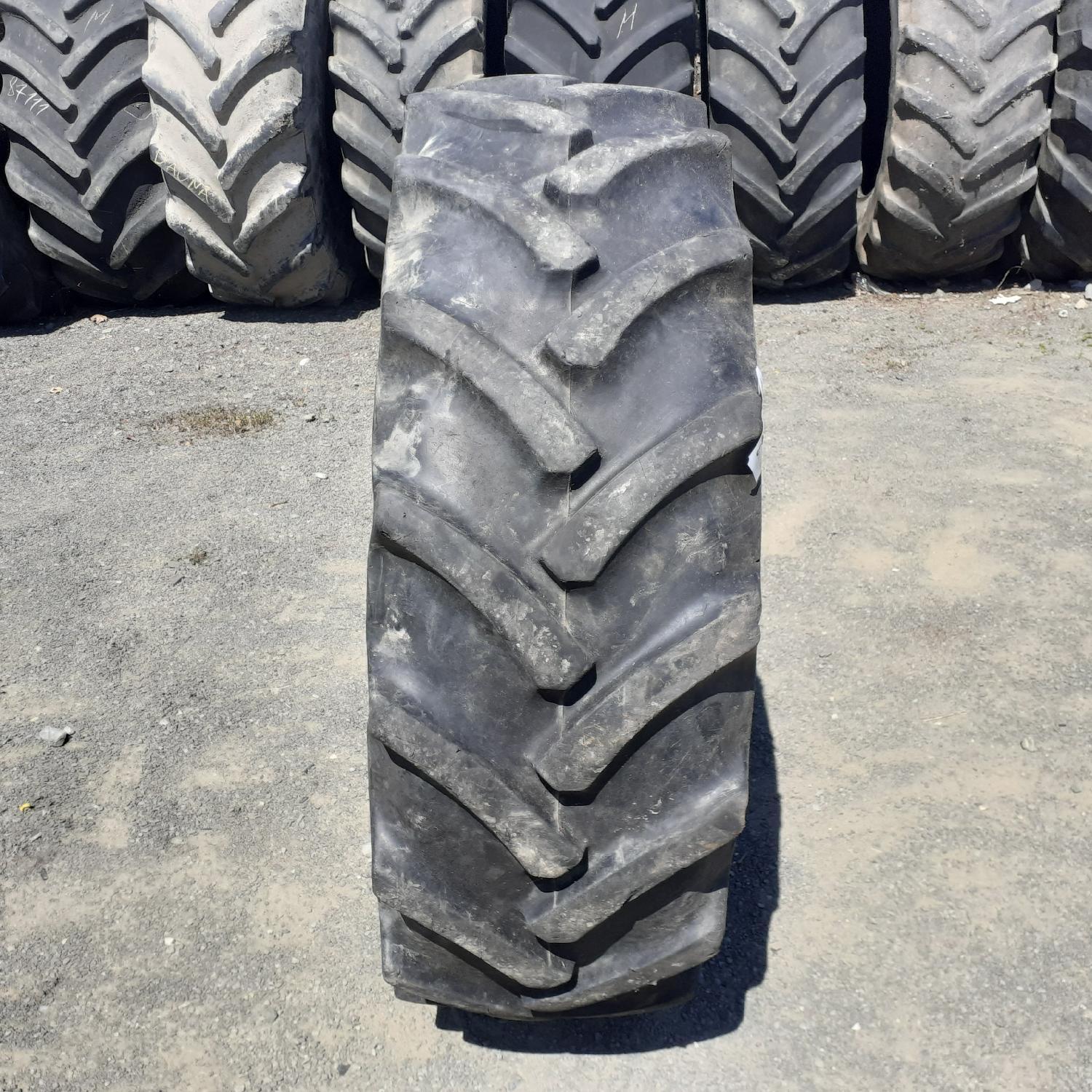  Cauciucuri 340/85R24 (13.6R24) Continental