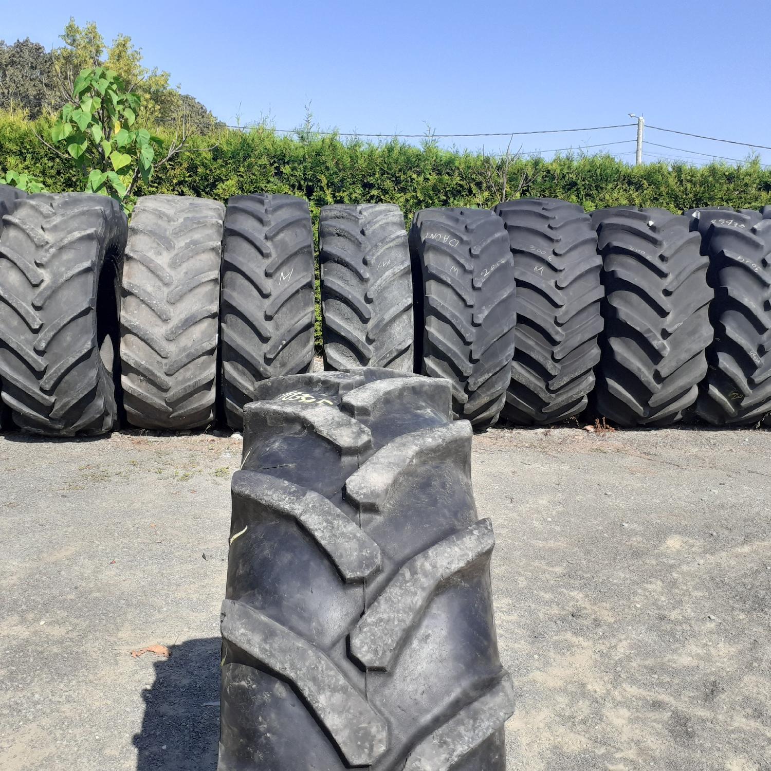  Cauciucuri 14.9R24 Uniroyal