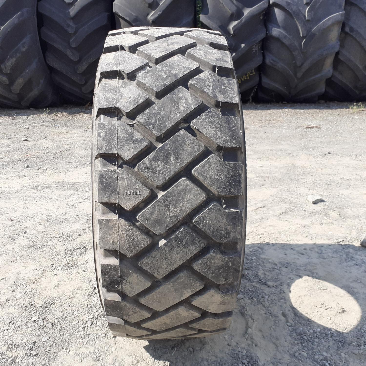  Cauciucuri 225/75R10 Continental