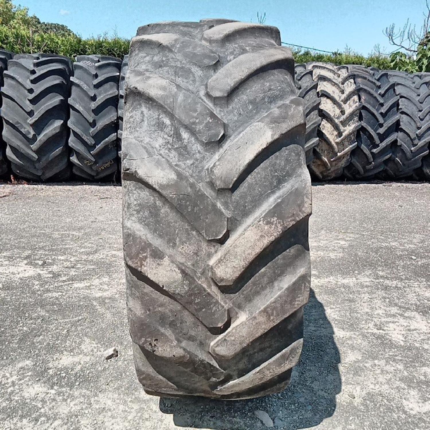  Cauciucuri 520/75R26 Michelin