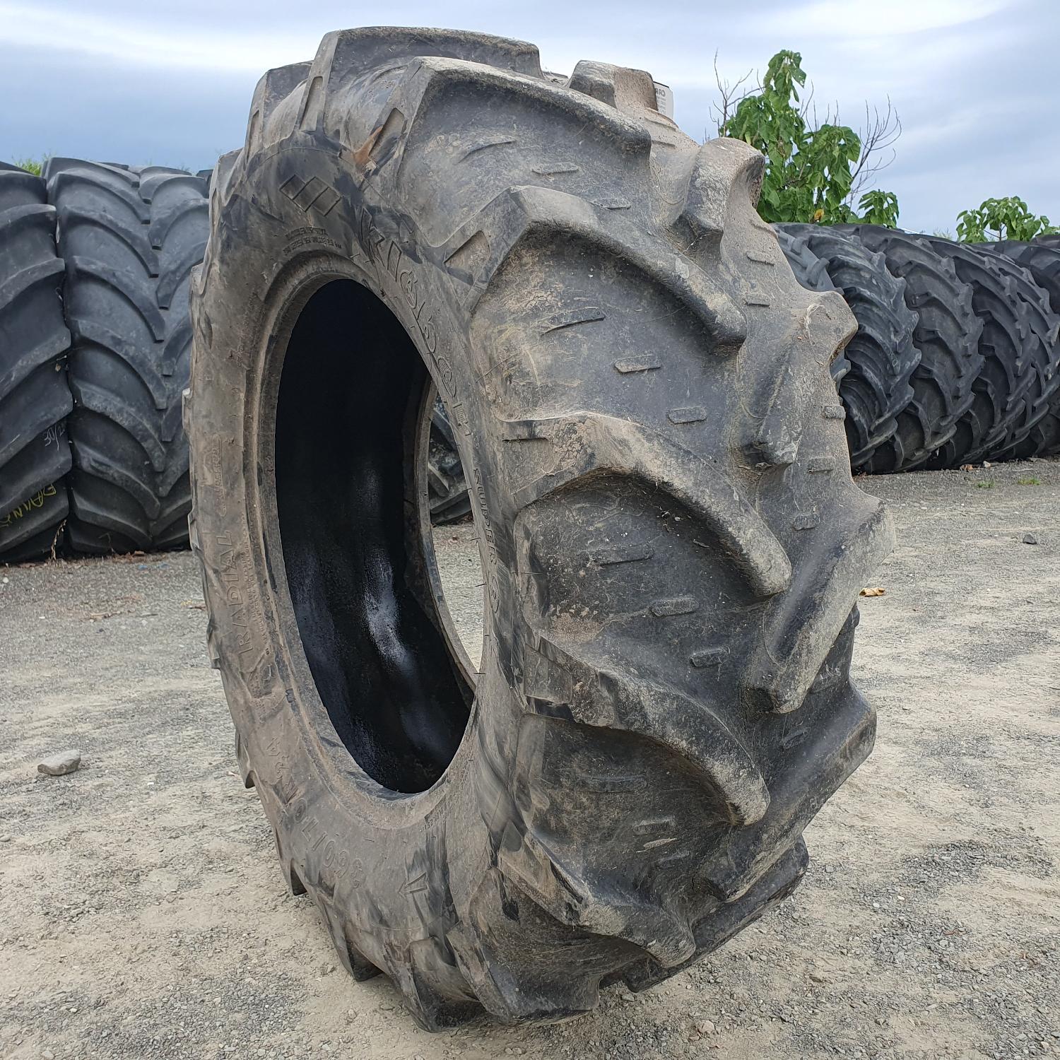  Cauciucuri 360/70R24 Kleber