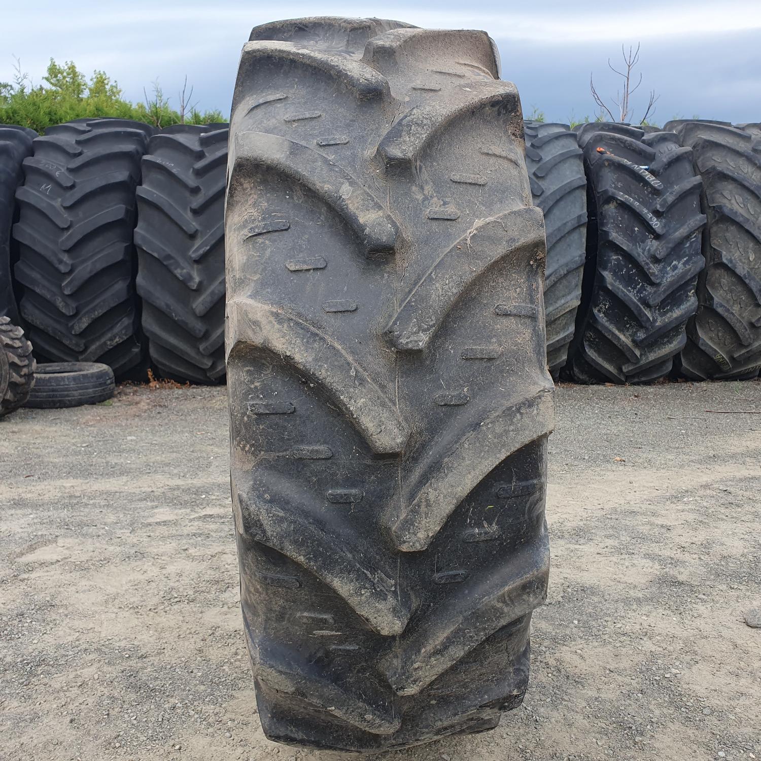  Cauciucuri 360/70R24 Kleber